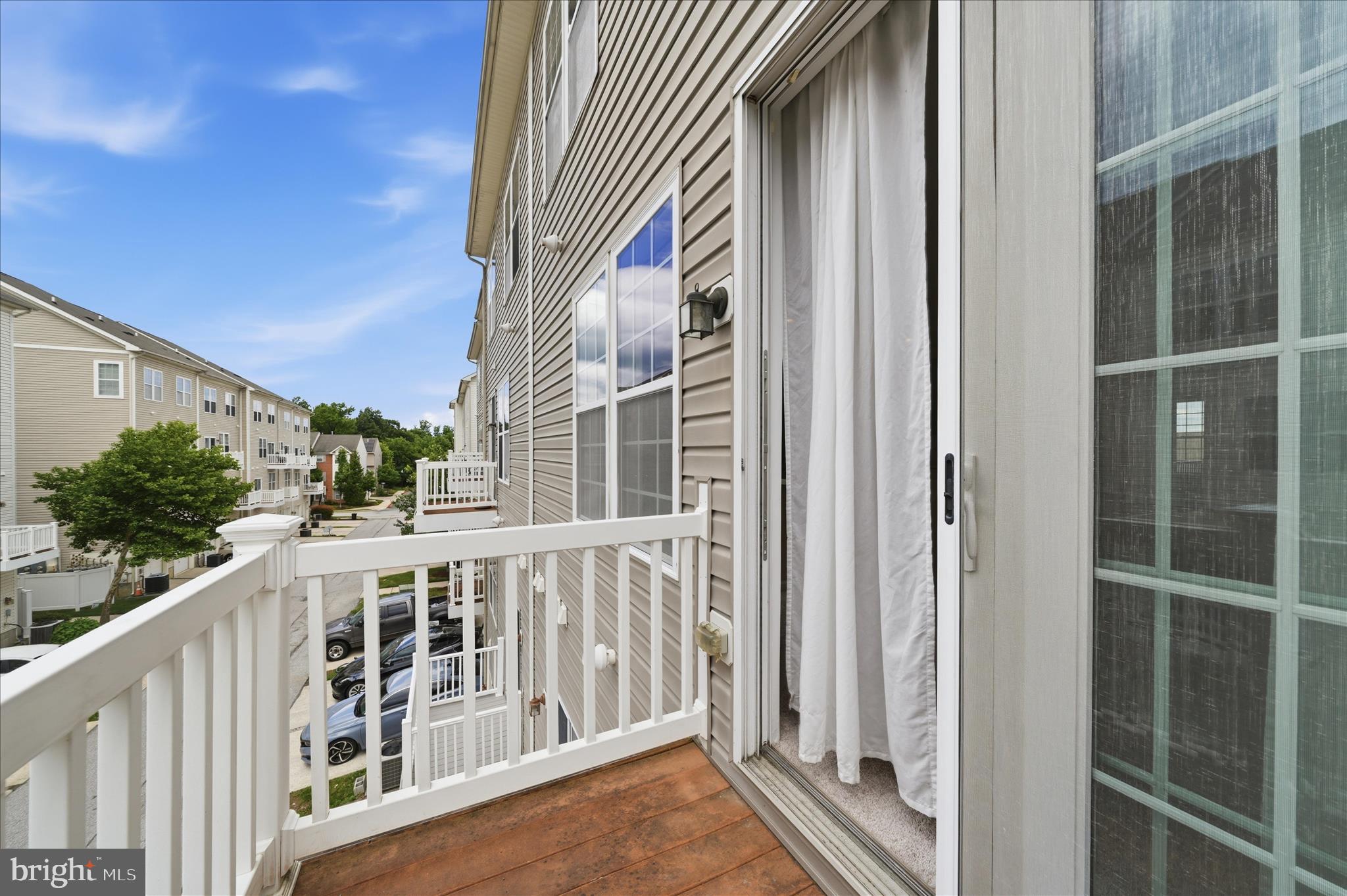 MISSION PLACE - Residential