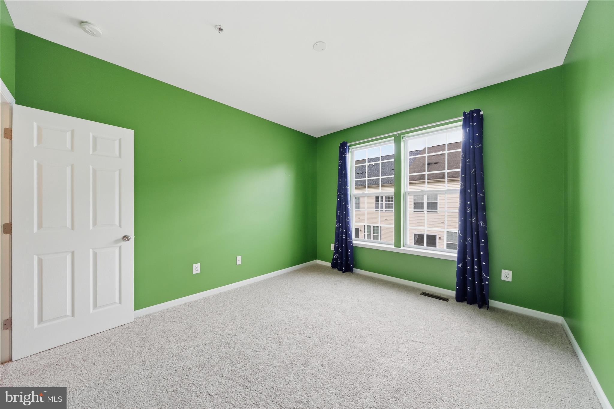 MISSION PLACE - Residential