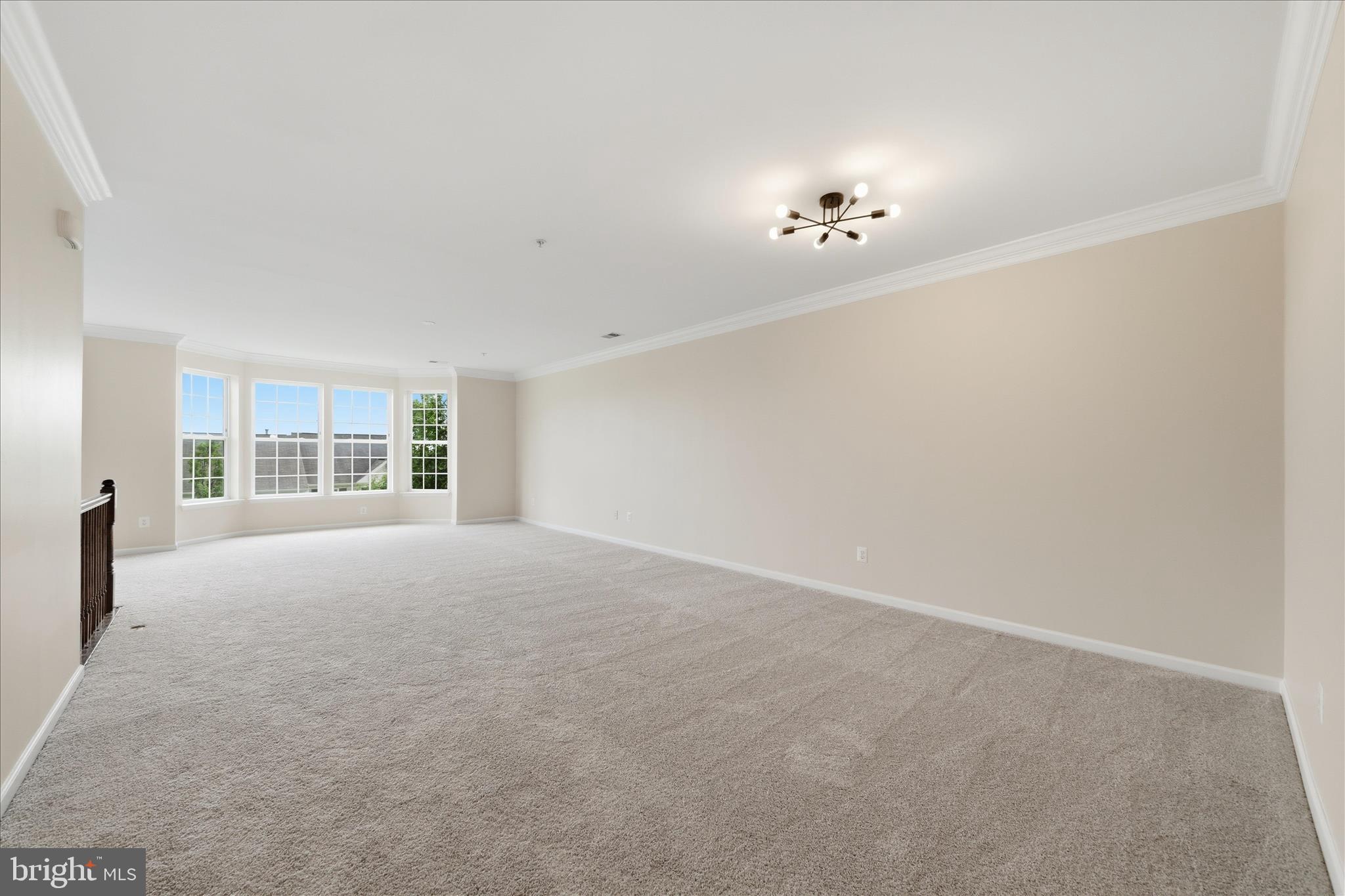 MISSION PLACE - Residential