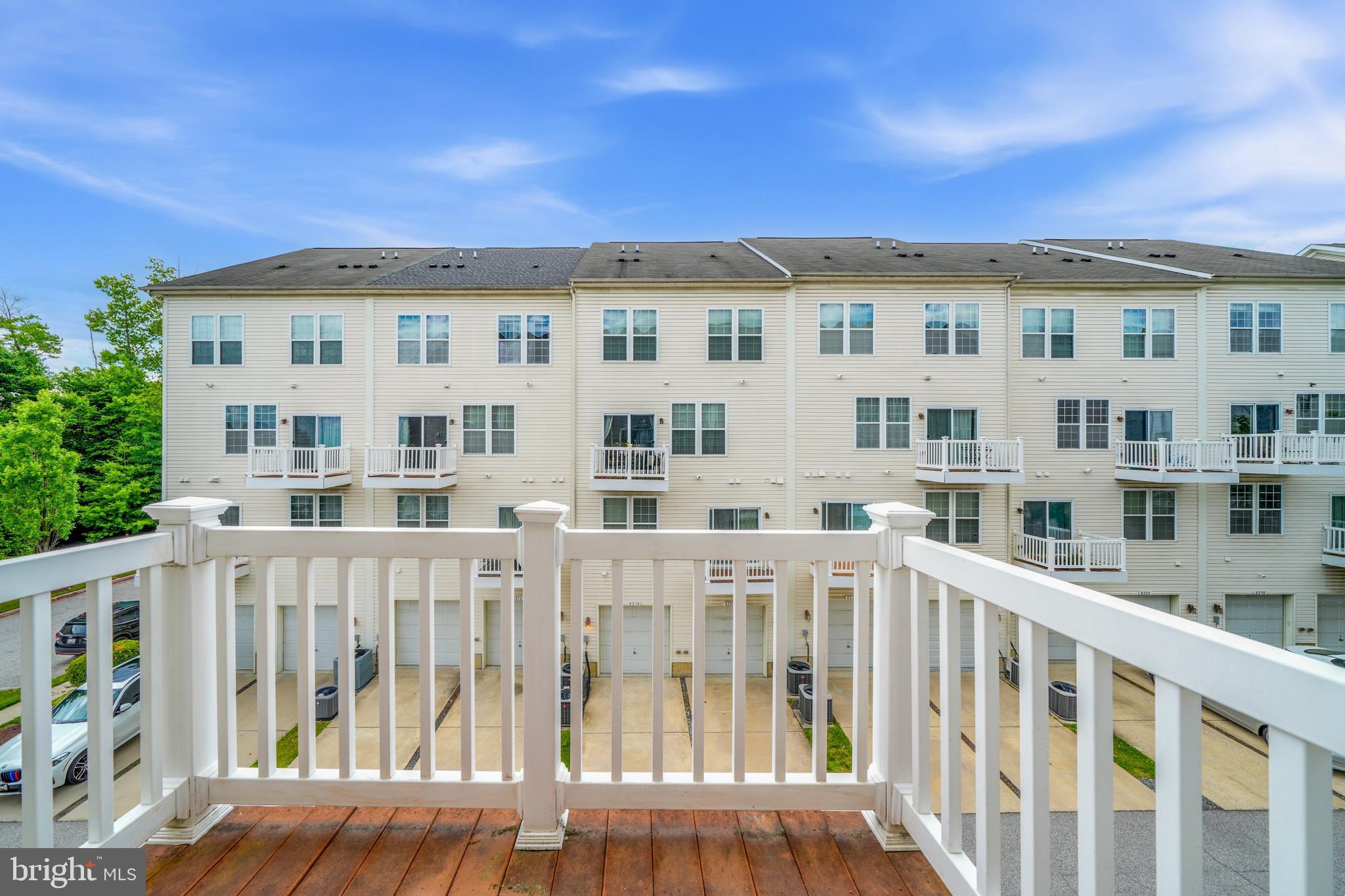 MISSION PLACE - Residential