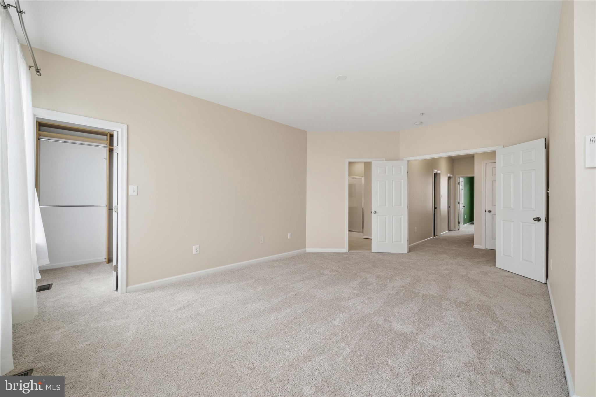 MISSION PLACE - Residential
