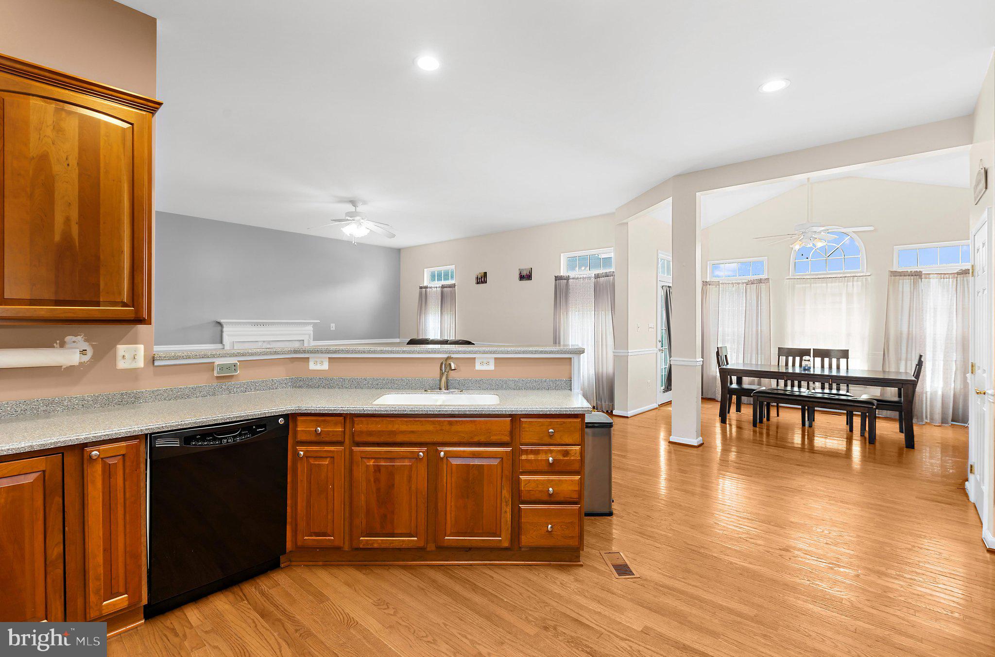 LISTER ESTATES - Residential
