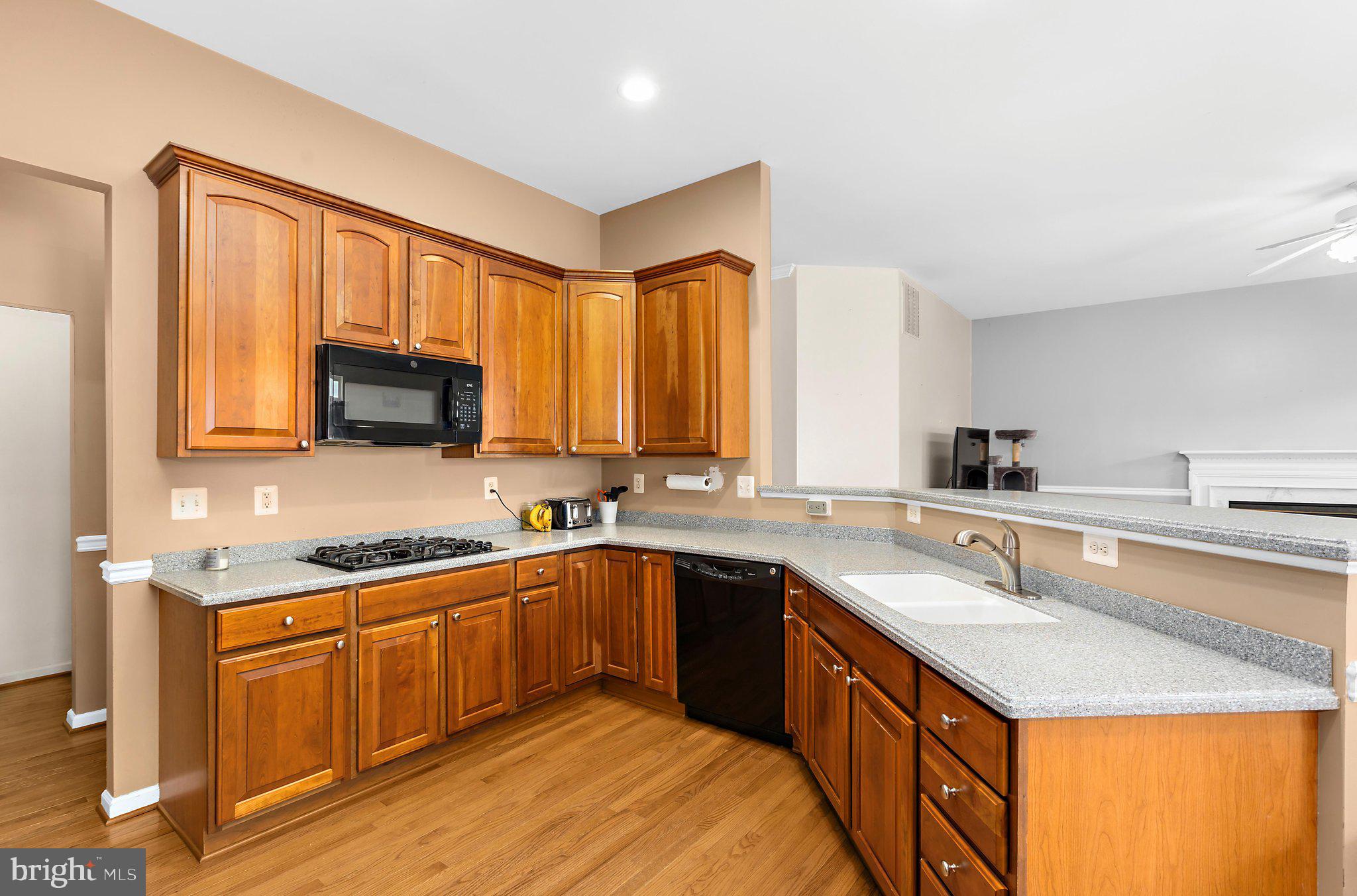LISTER ESTATES - Residential