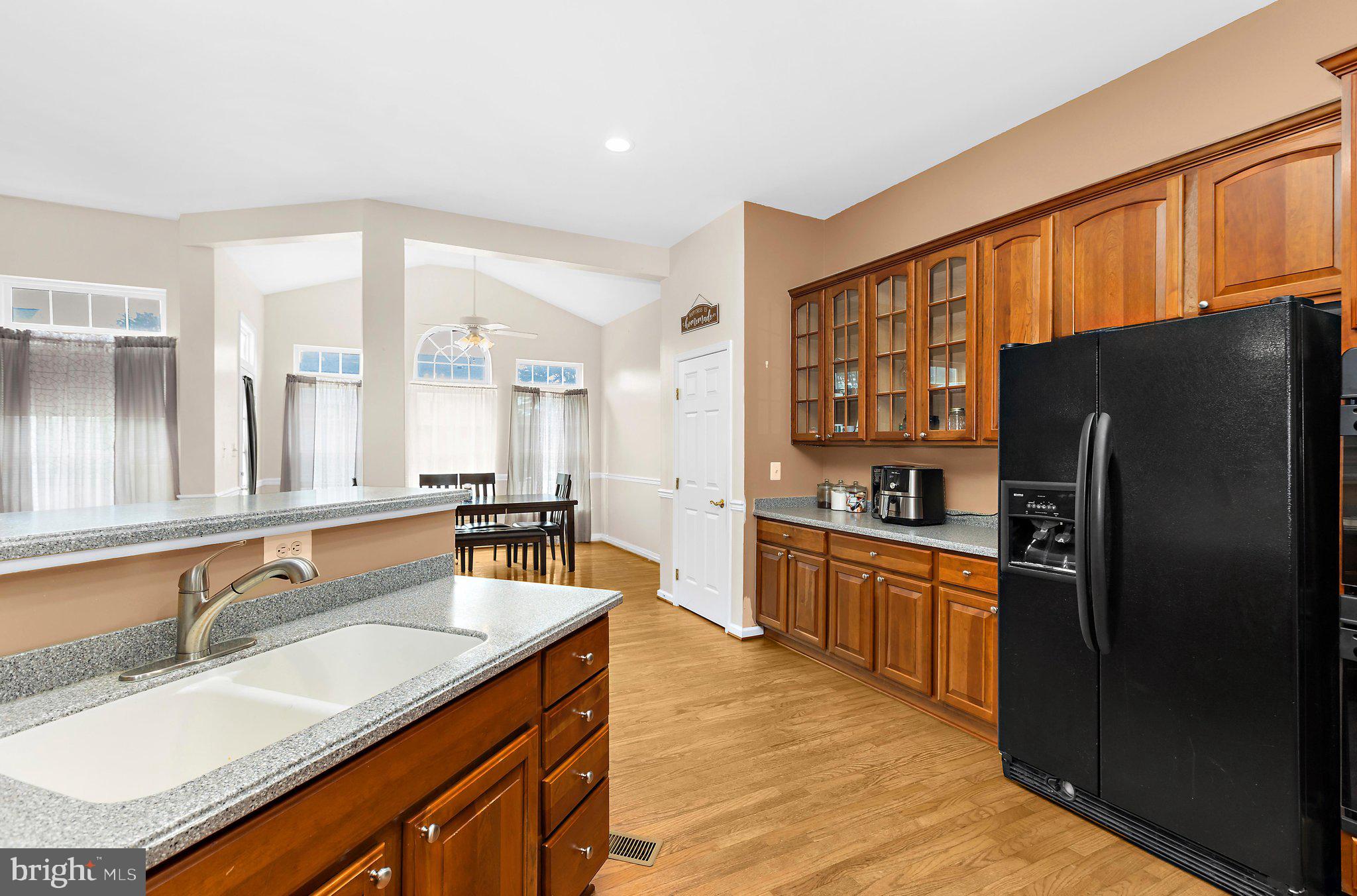 LISTER ESTATES - Residential