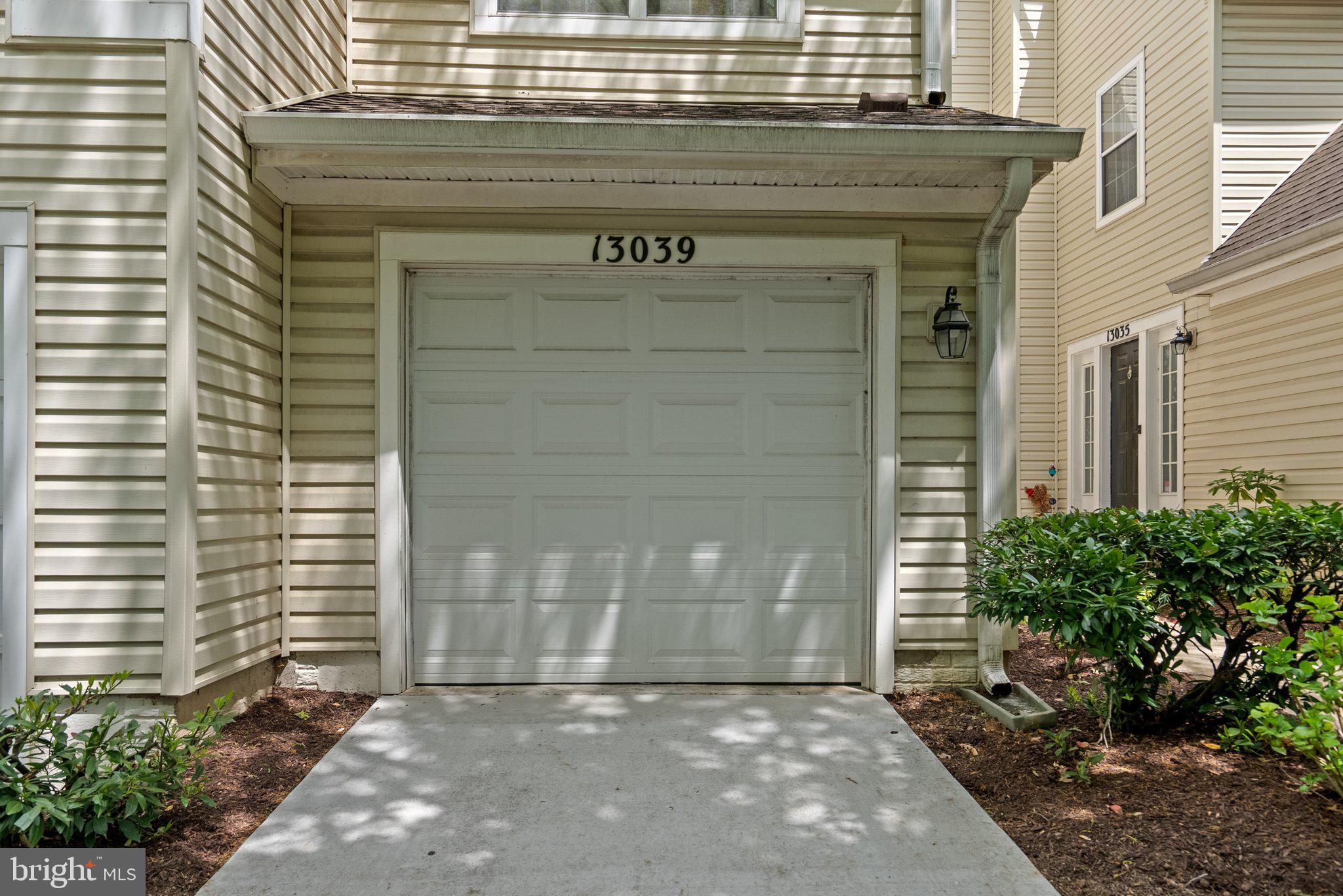 CLOVERLEAF CENTER - Residential