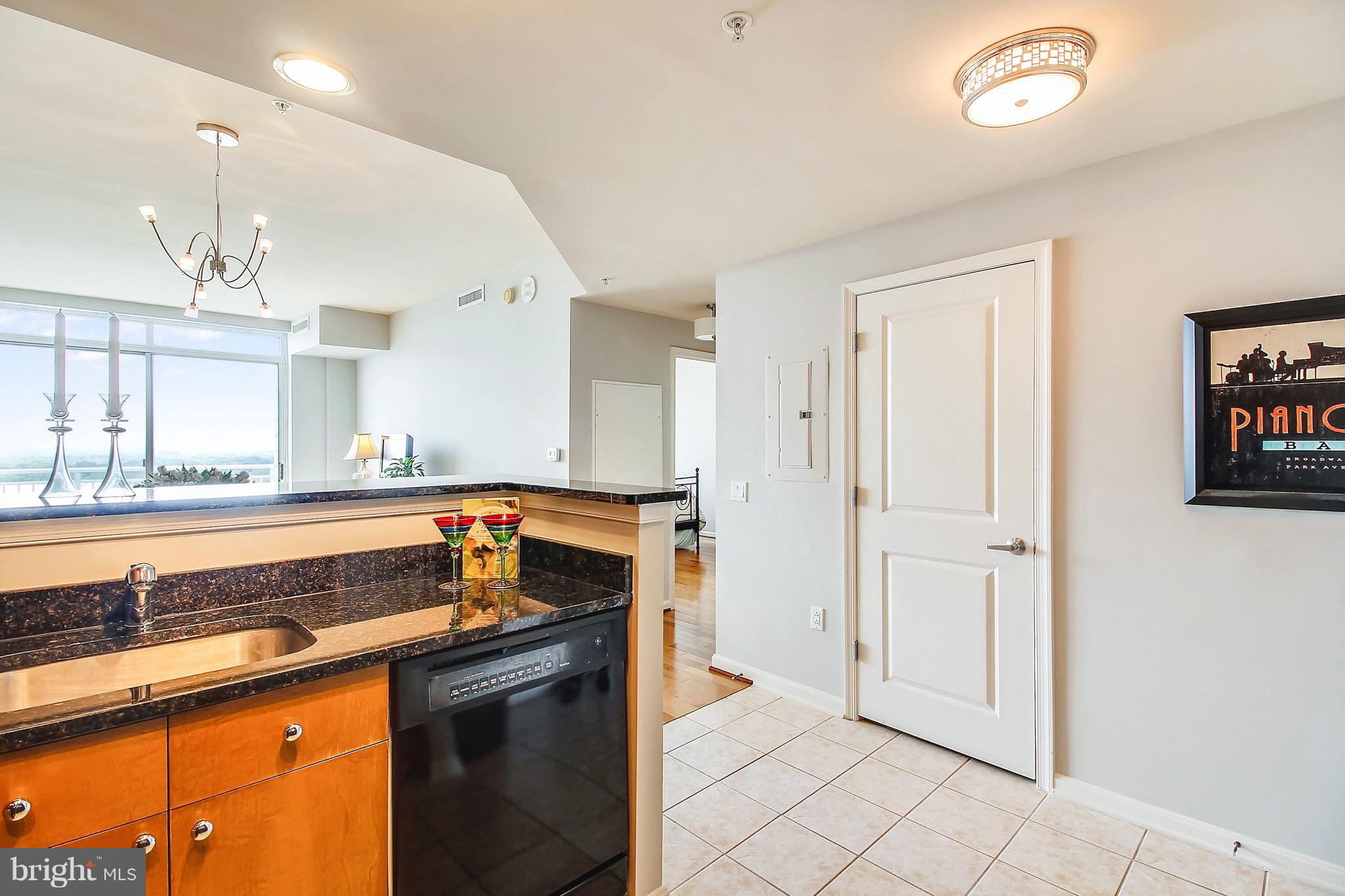 CRESCENT - Residential