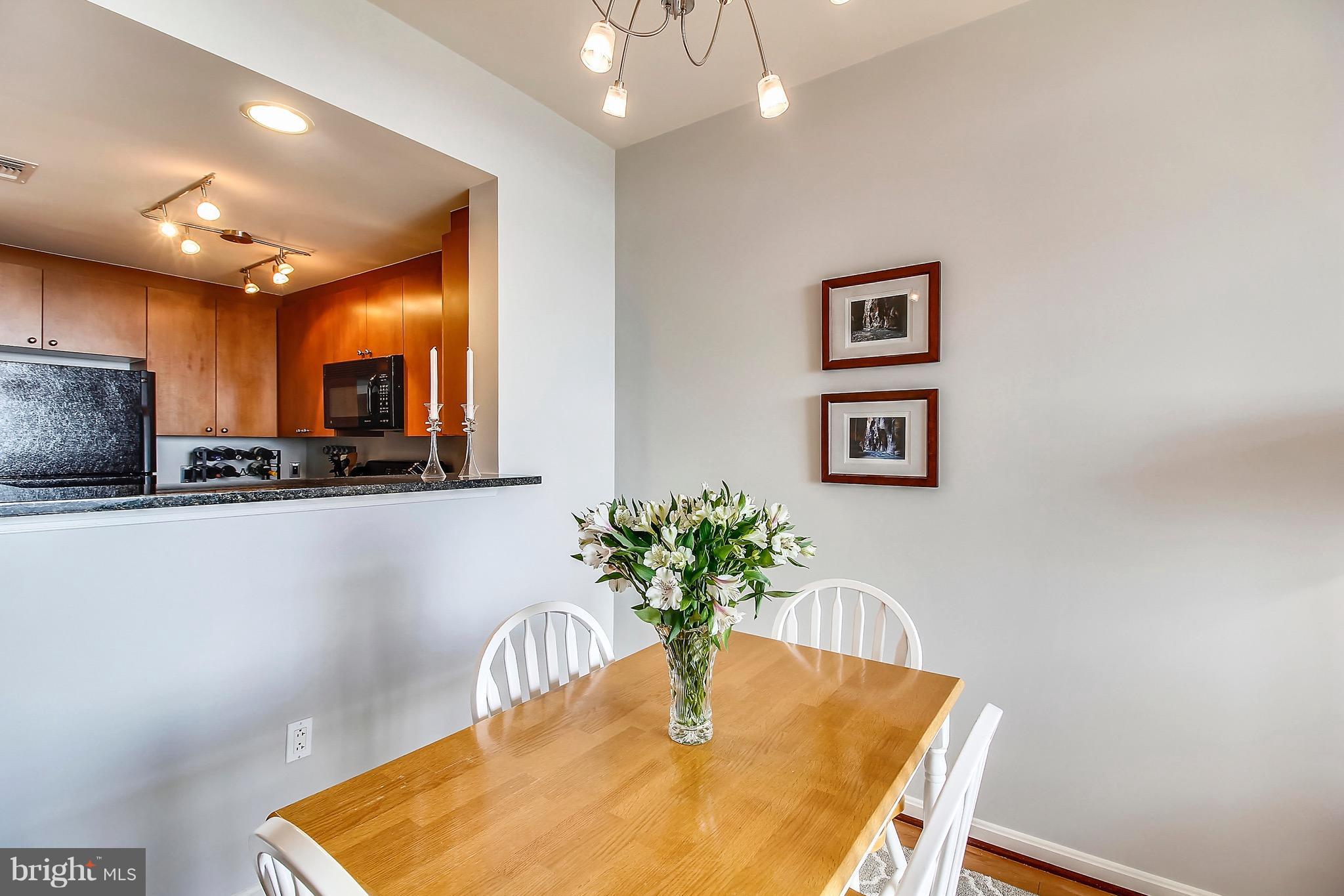 CRESCENT - Residential