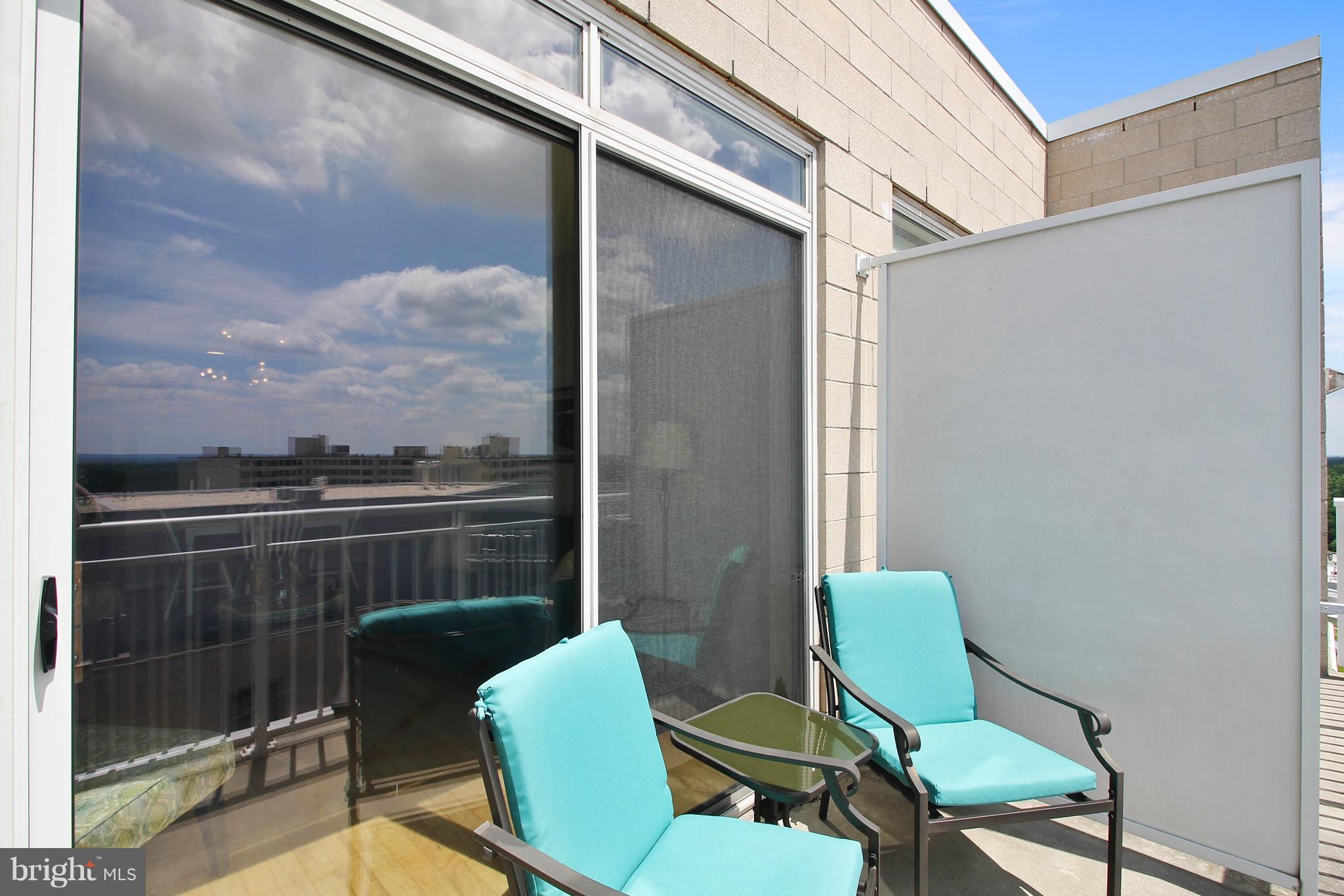 CRESCENT - Residential