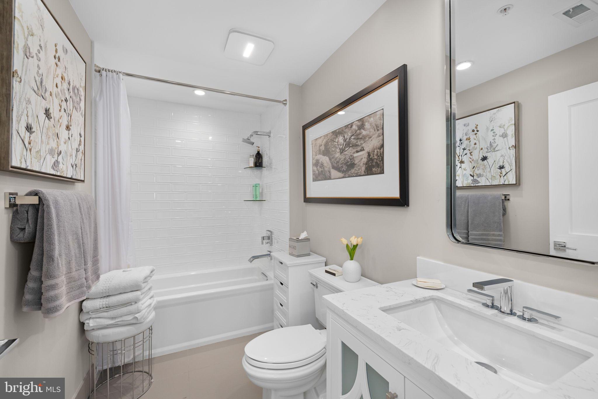 PALLADIUM AT MCLEAN - Residential