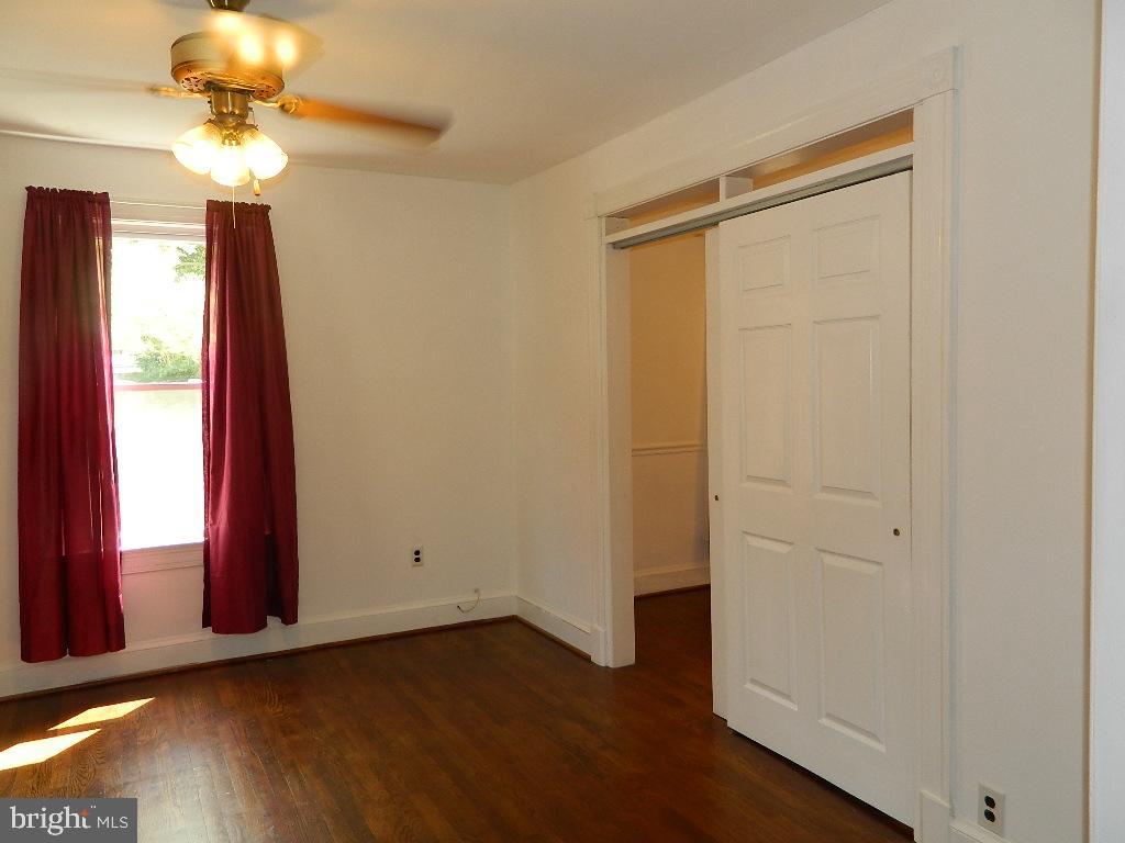 LOCUST SPRINGS - Residential