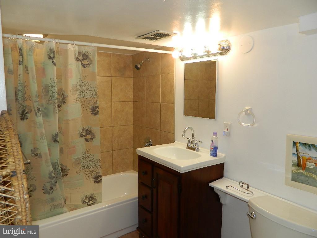LOCUST SPRINGS - Residential