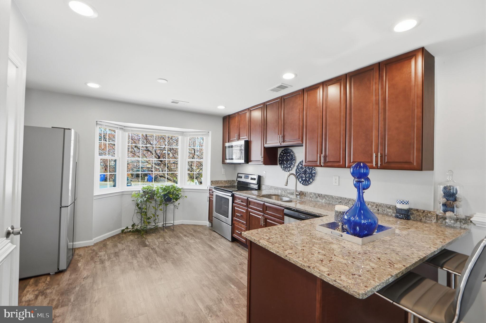 CHERRYWOOD CONDO - Residential