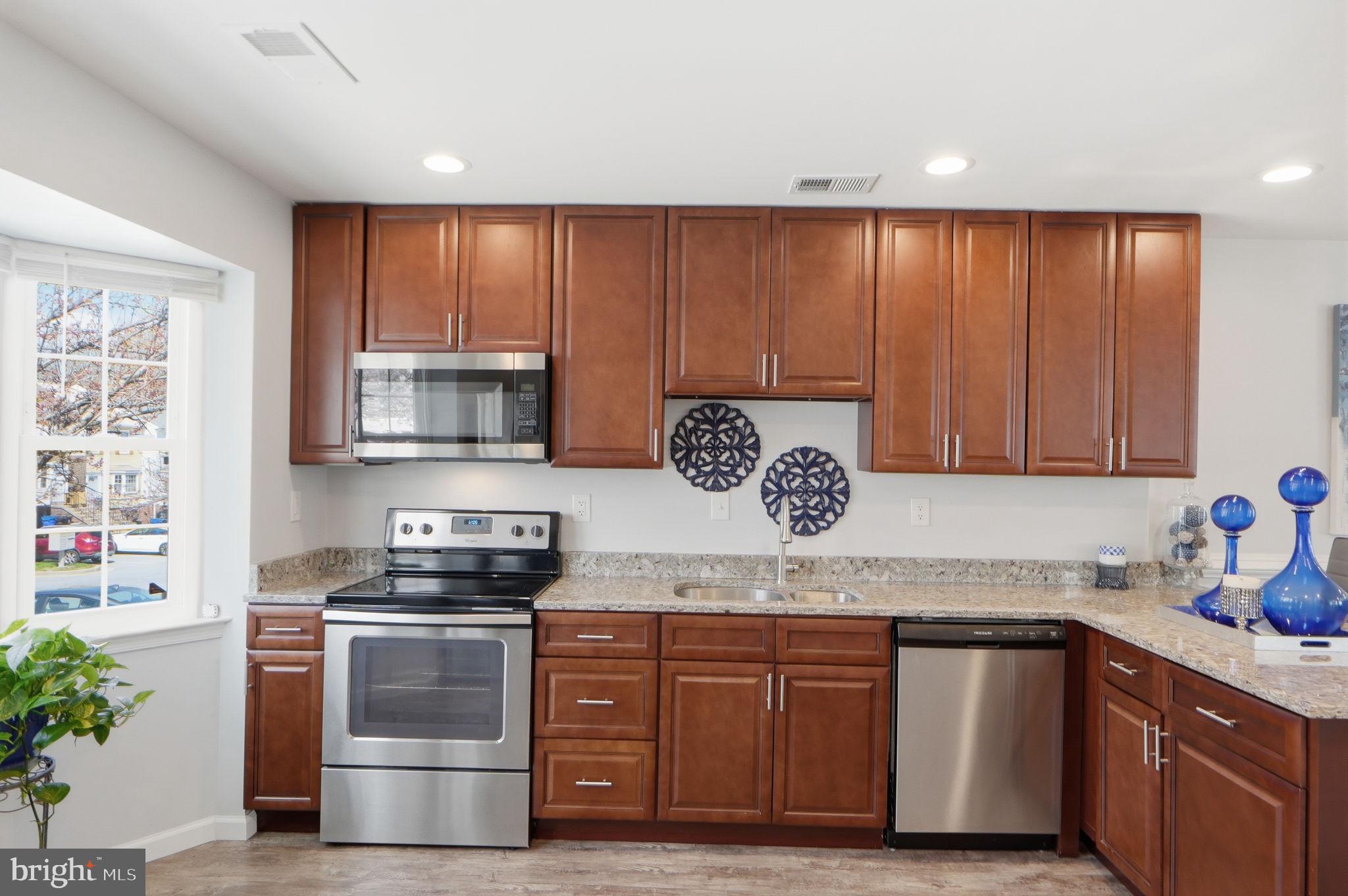 CHERRYWOOD CONDO - Residential