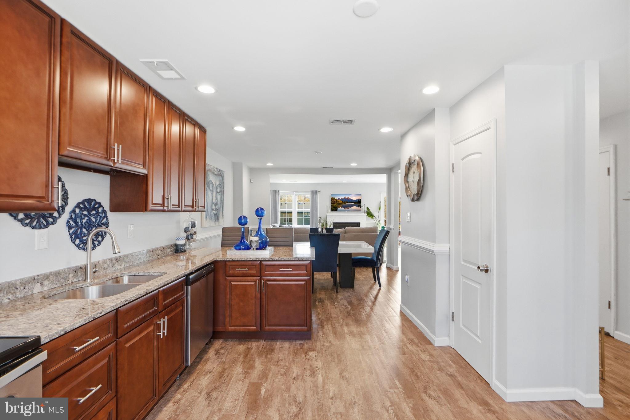 CHERRYWOOD CONDO - Residential
