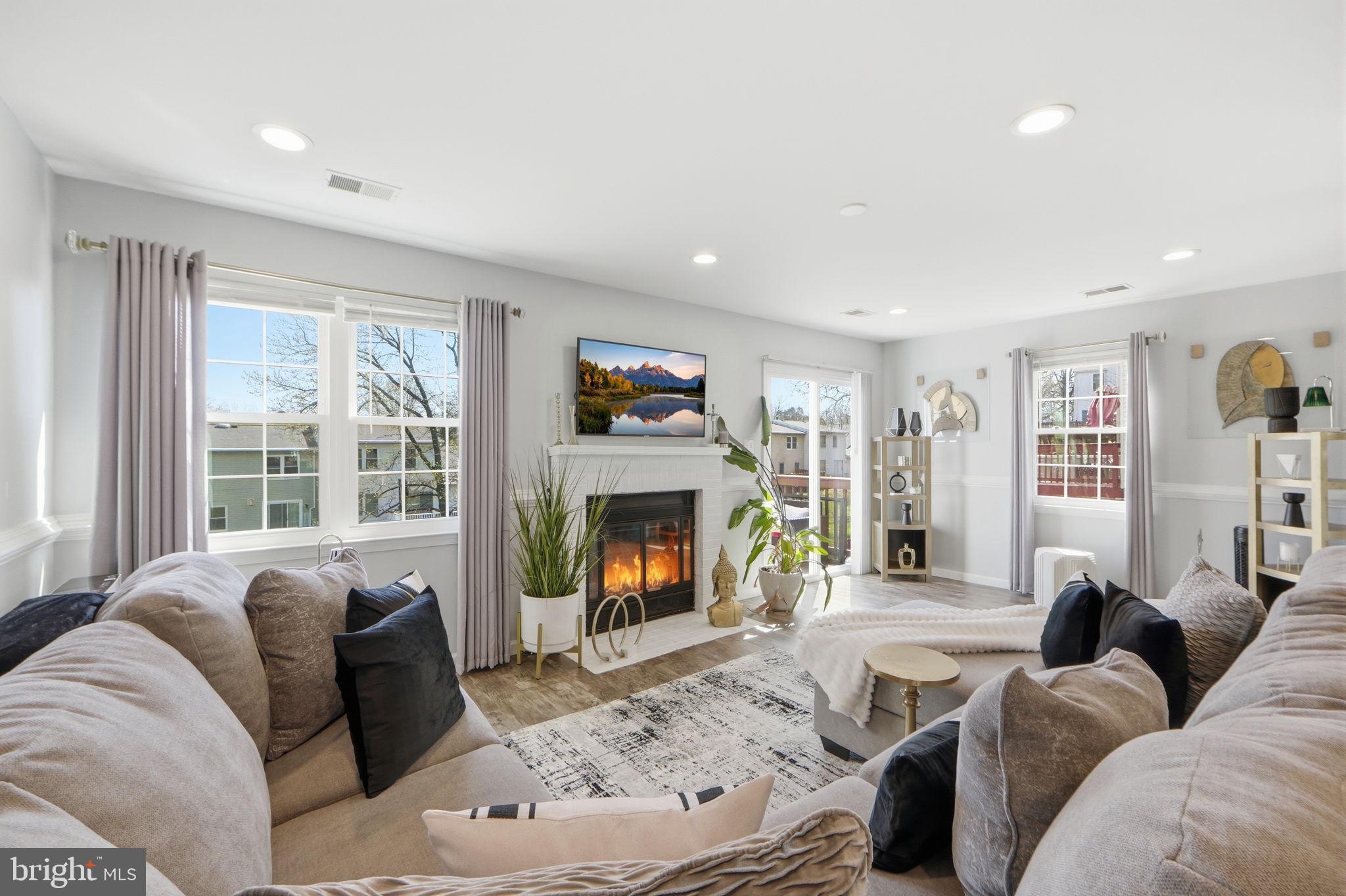 CHERRYWOOD CONDO - Residential
