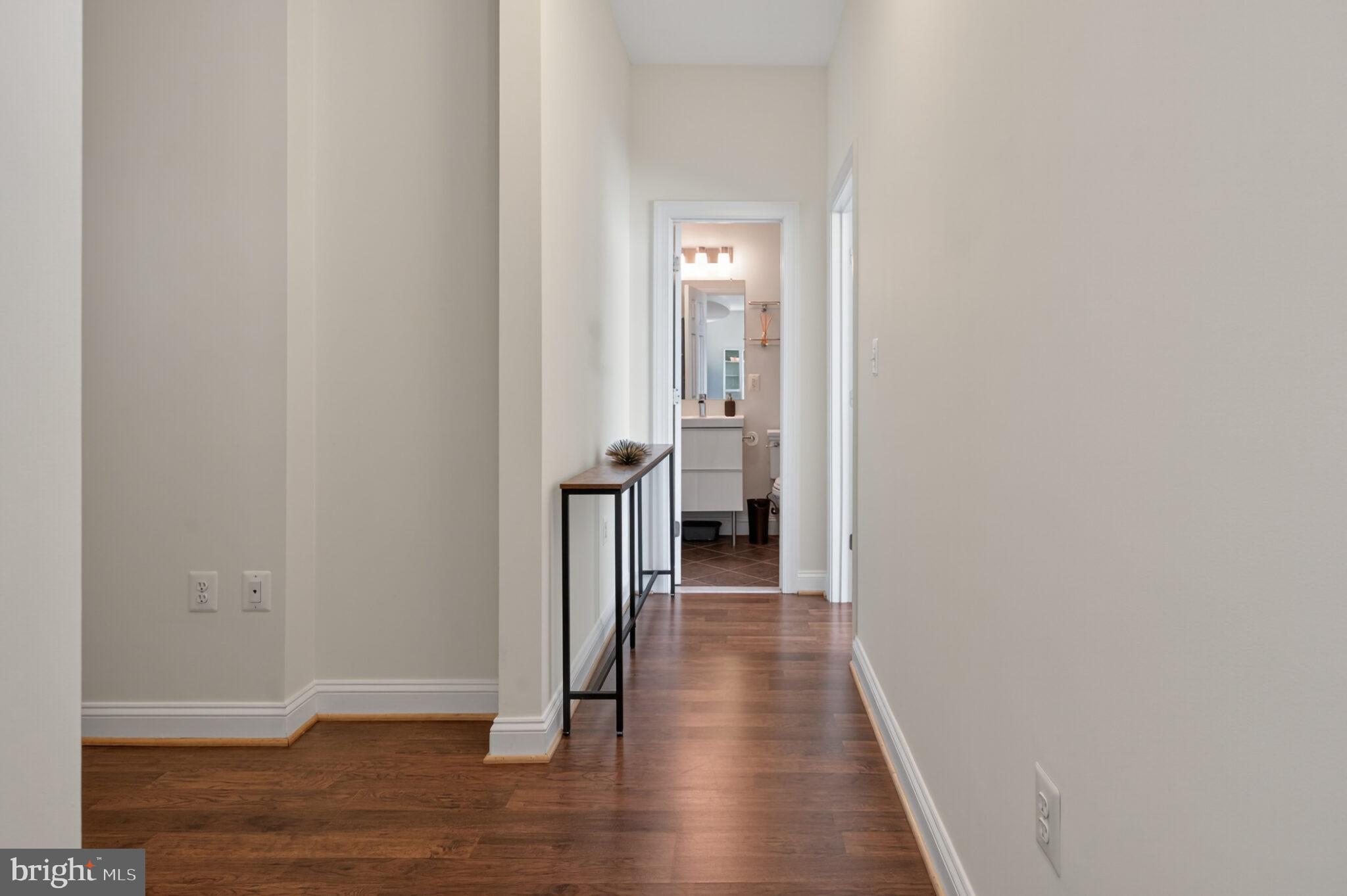 RIVER PLACE - Residential