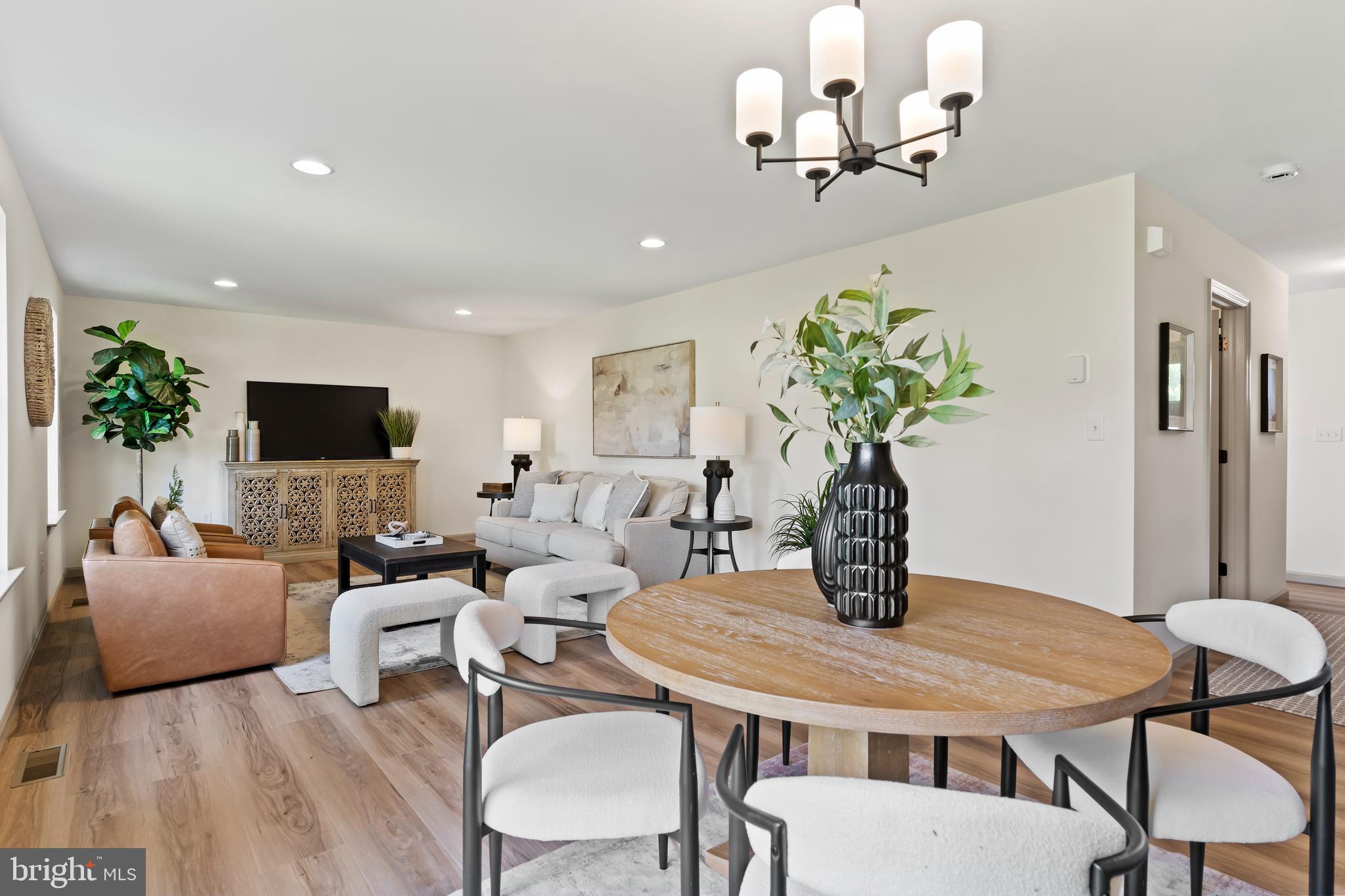 GREENWOOD HILLS - Residential