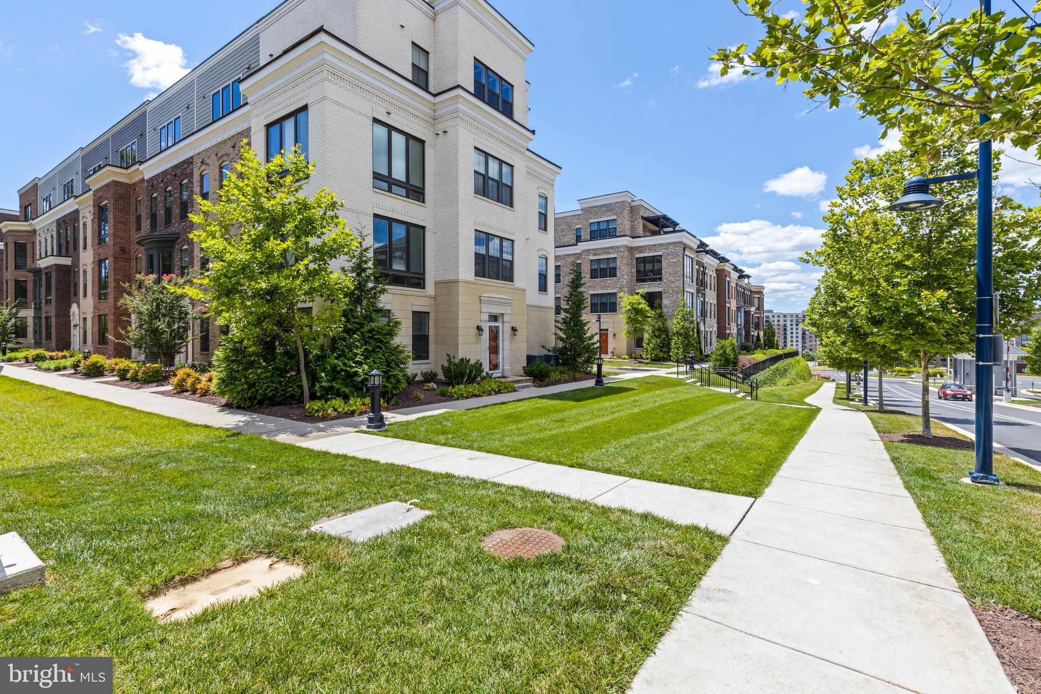 POTOMAC OVERLOOK AT NATIONAL HARBOR - Residential