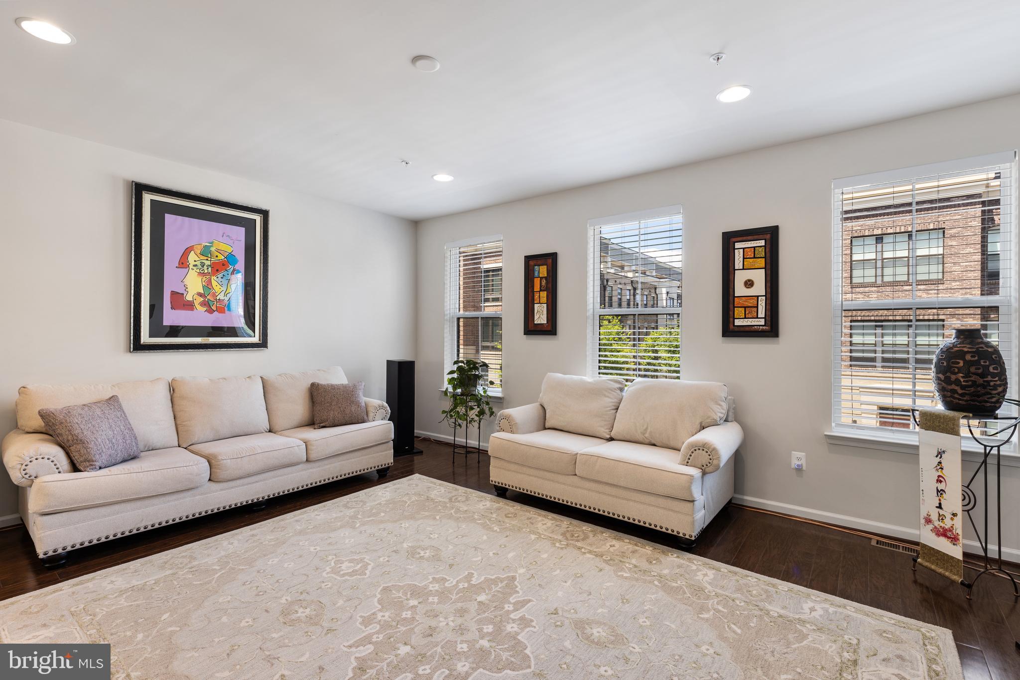 POTOMAC OVERLOOK AT NATIONAL HARBOR - Residential