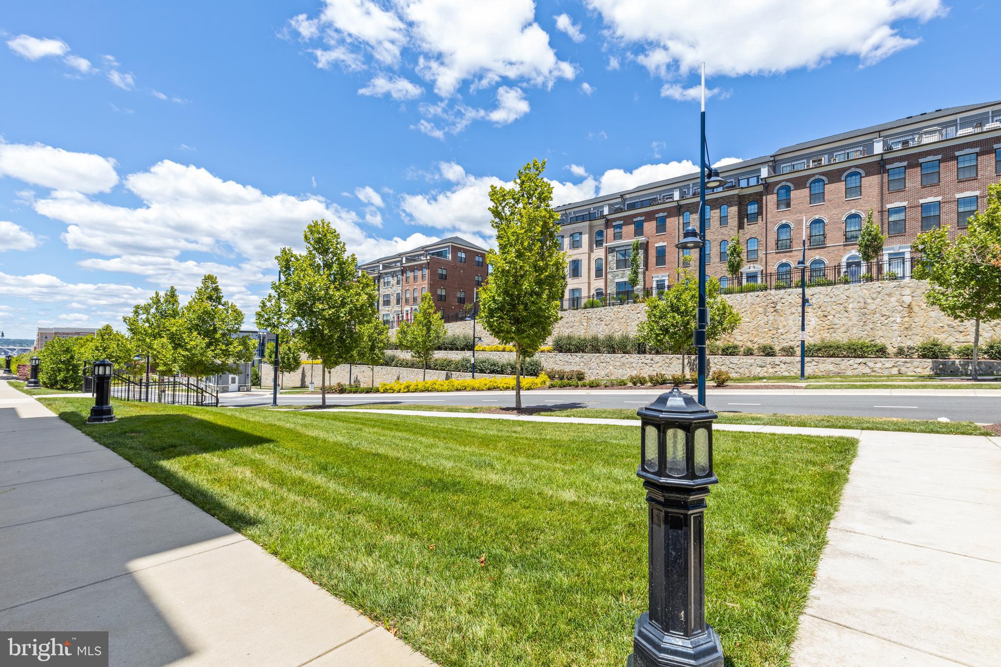 POTOMAC OVERLOOK AT NATIONAL HARBOR - Residential