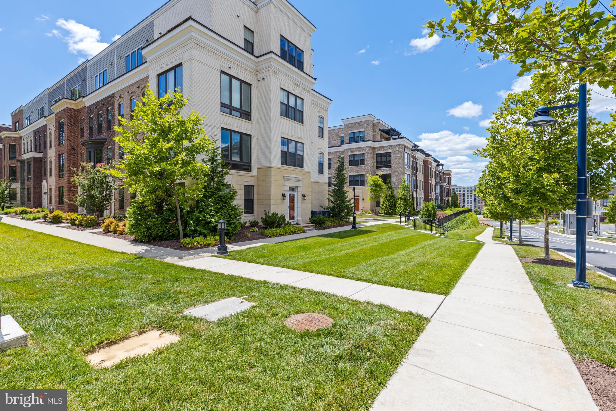 POTOMAC OVERLOOK AT NATIONAL HARBOR - Residential