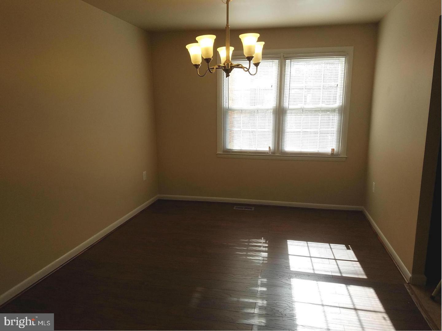 ANDOVER HEIGHTS - Residential Lease