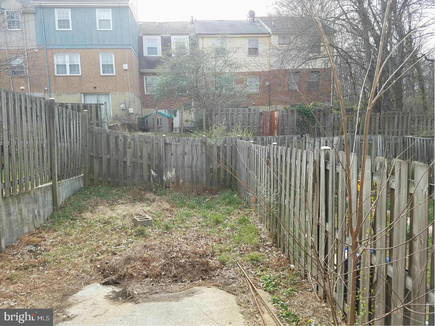 ANDOVER HEIGHTS - Residential Lease