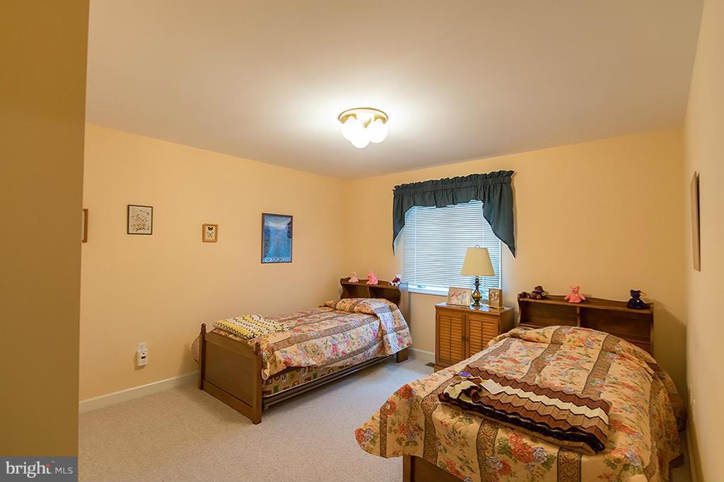 CACAPON SOUTH - Residential