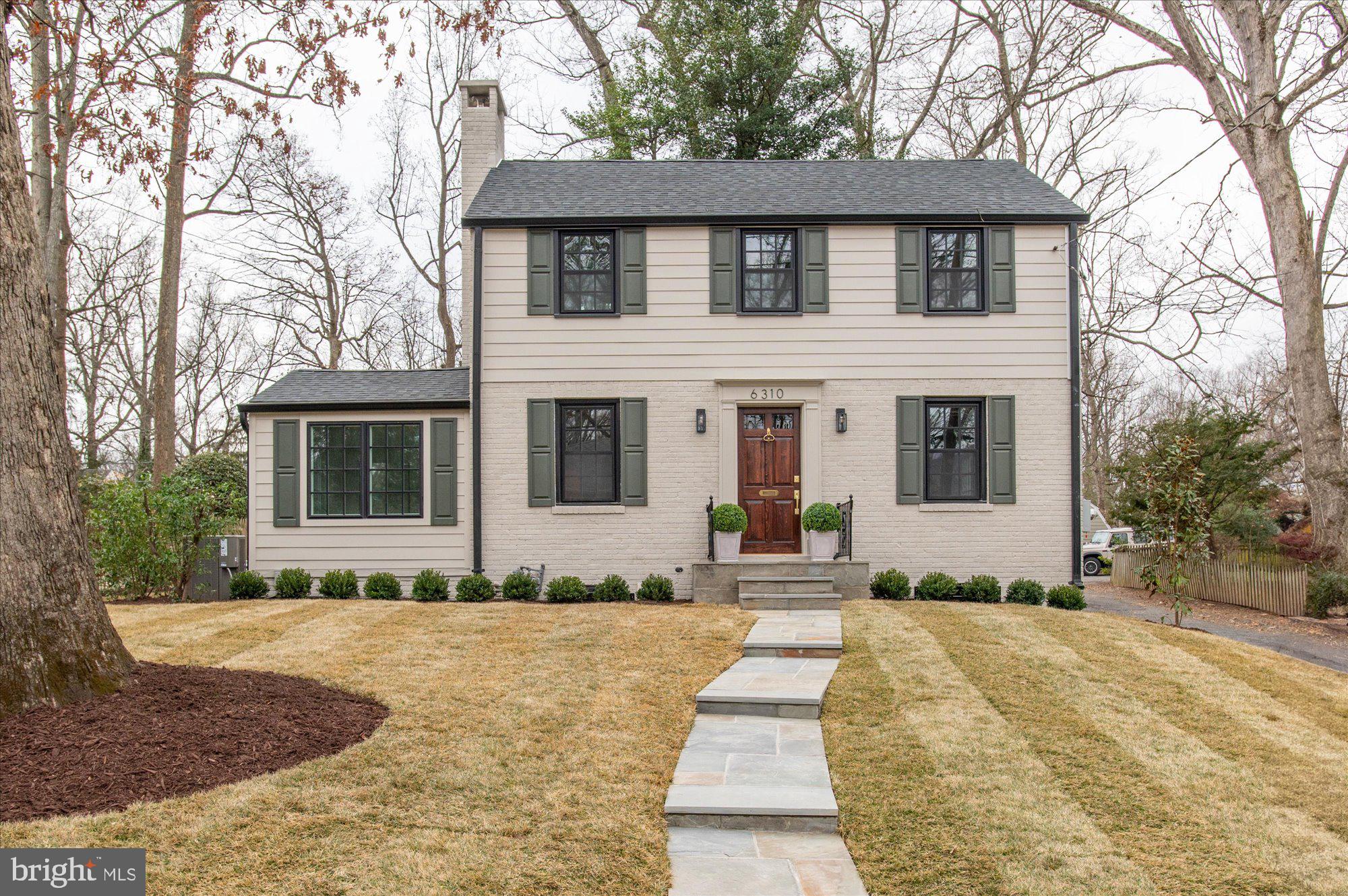 WOODACRES - Residential
