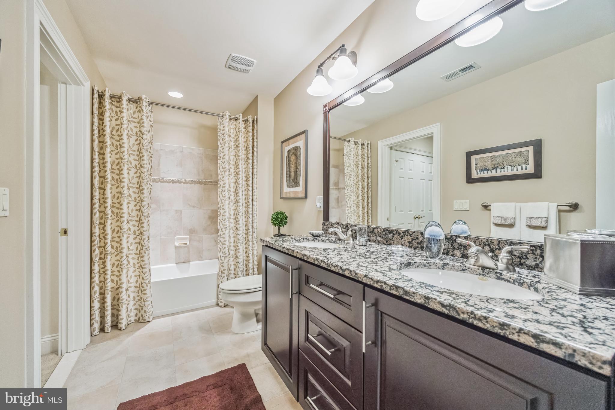DELANCEY COURT - Residential