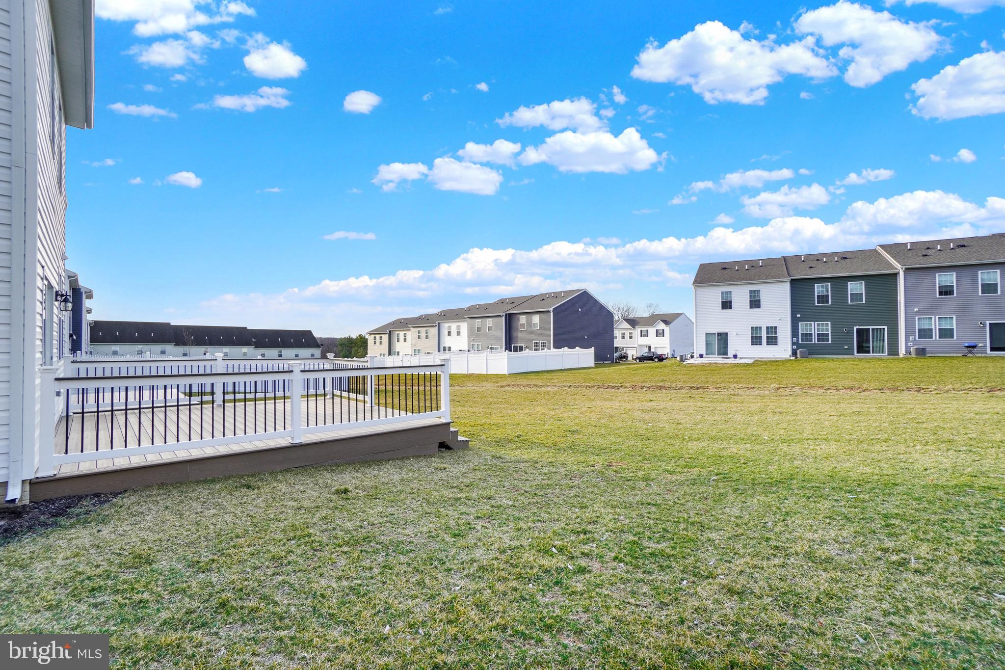 LOCUST RUN - Residential