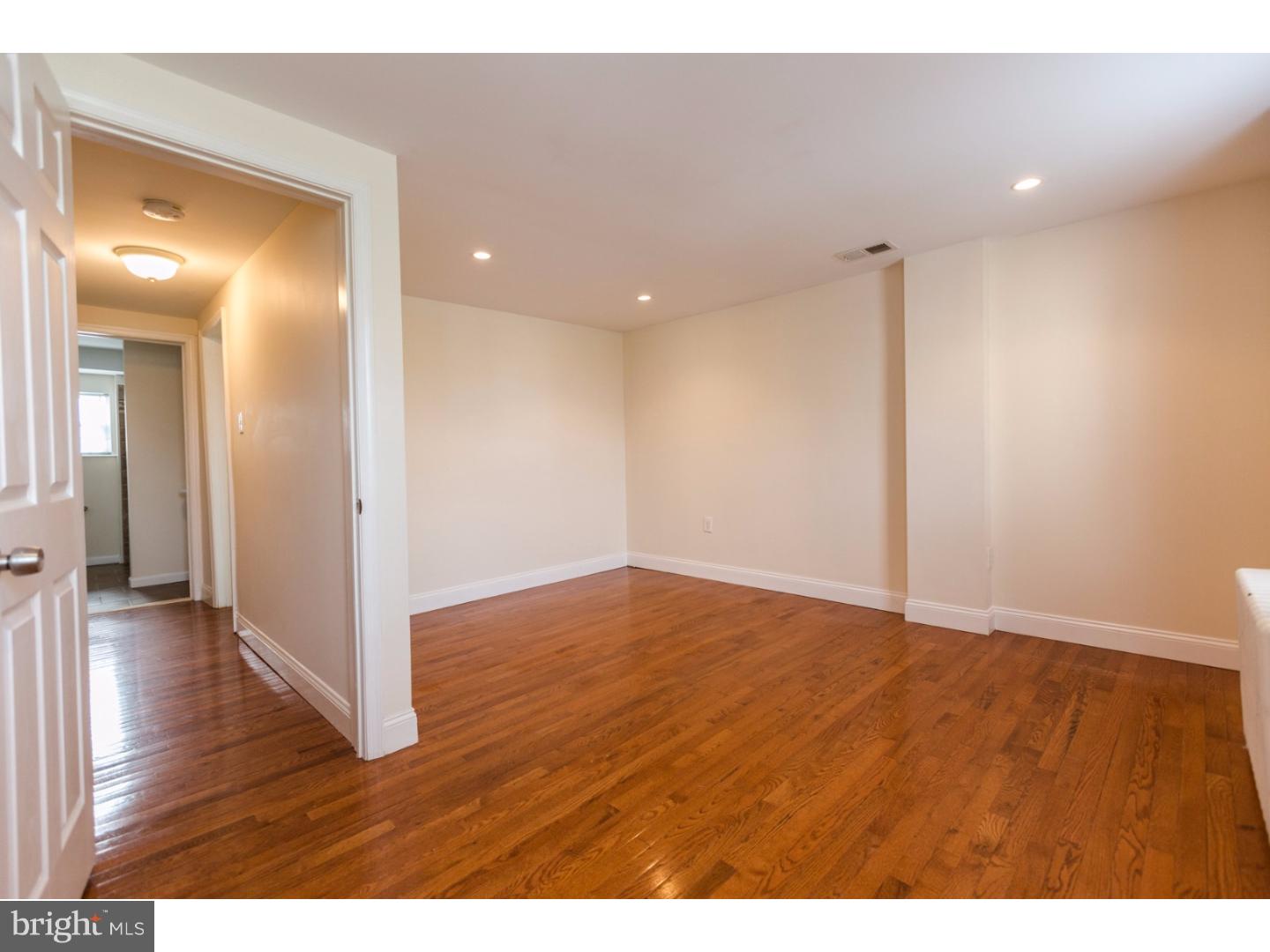 KENSINGTON - Residential