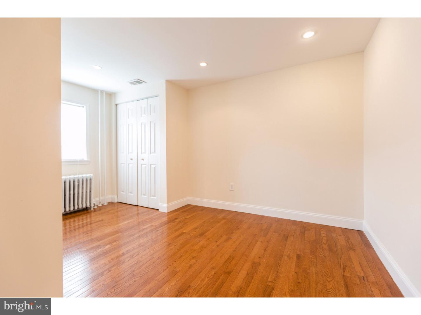 KENSINGTON - Residential