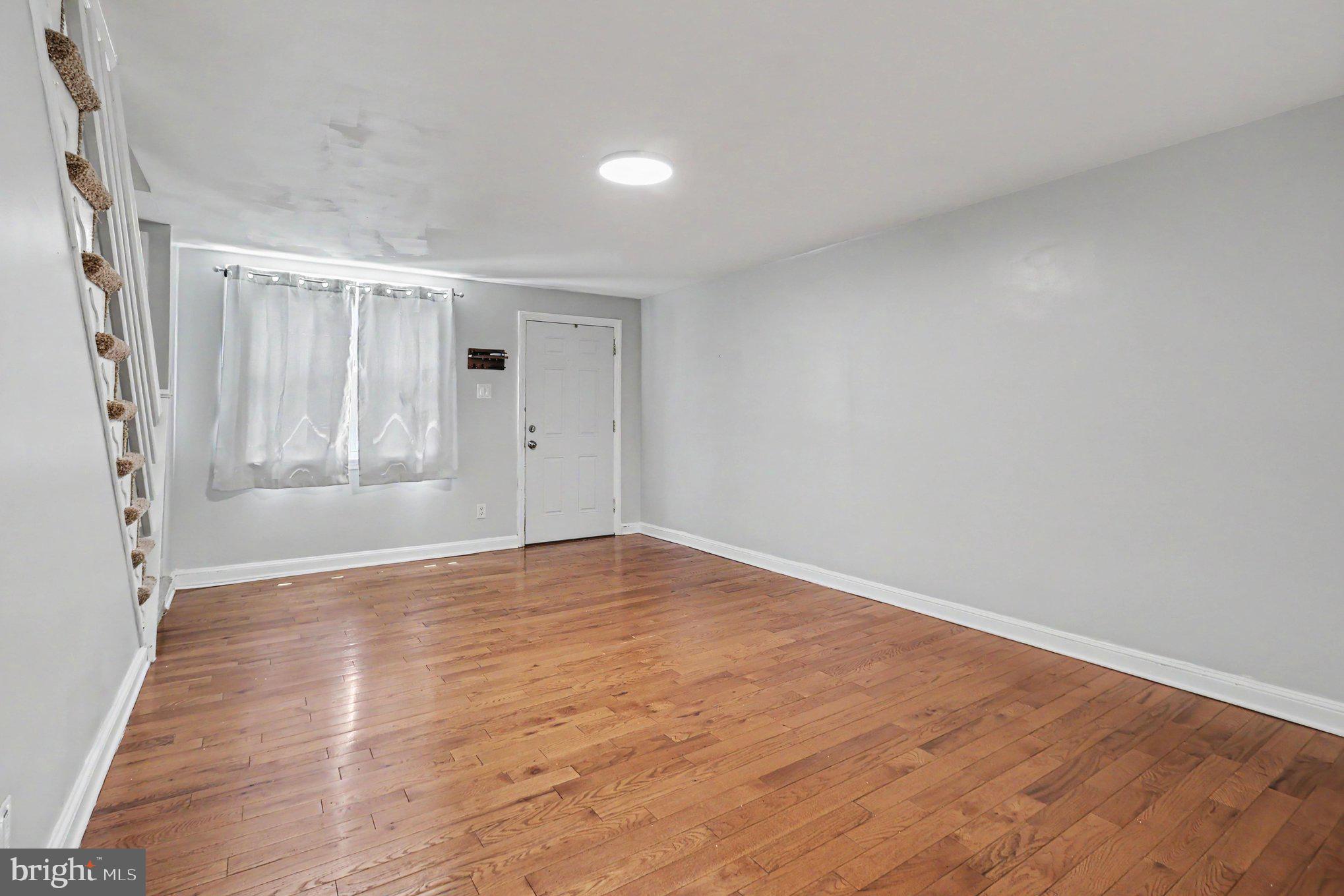 CLIFTON HEIGHTS - Residential