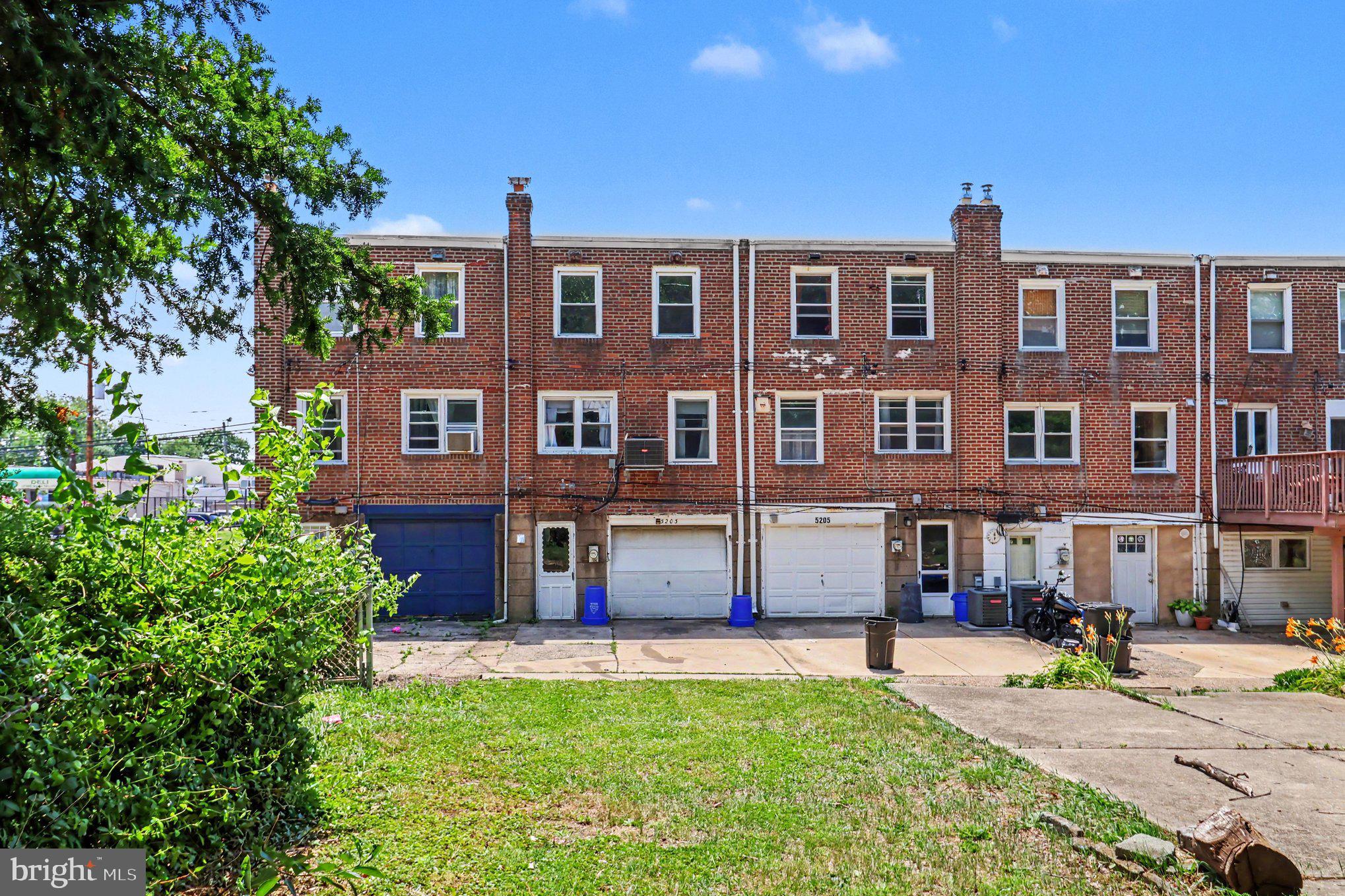 CLIFTON HEIGHTS - Residential