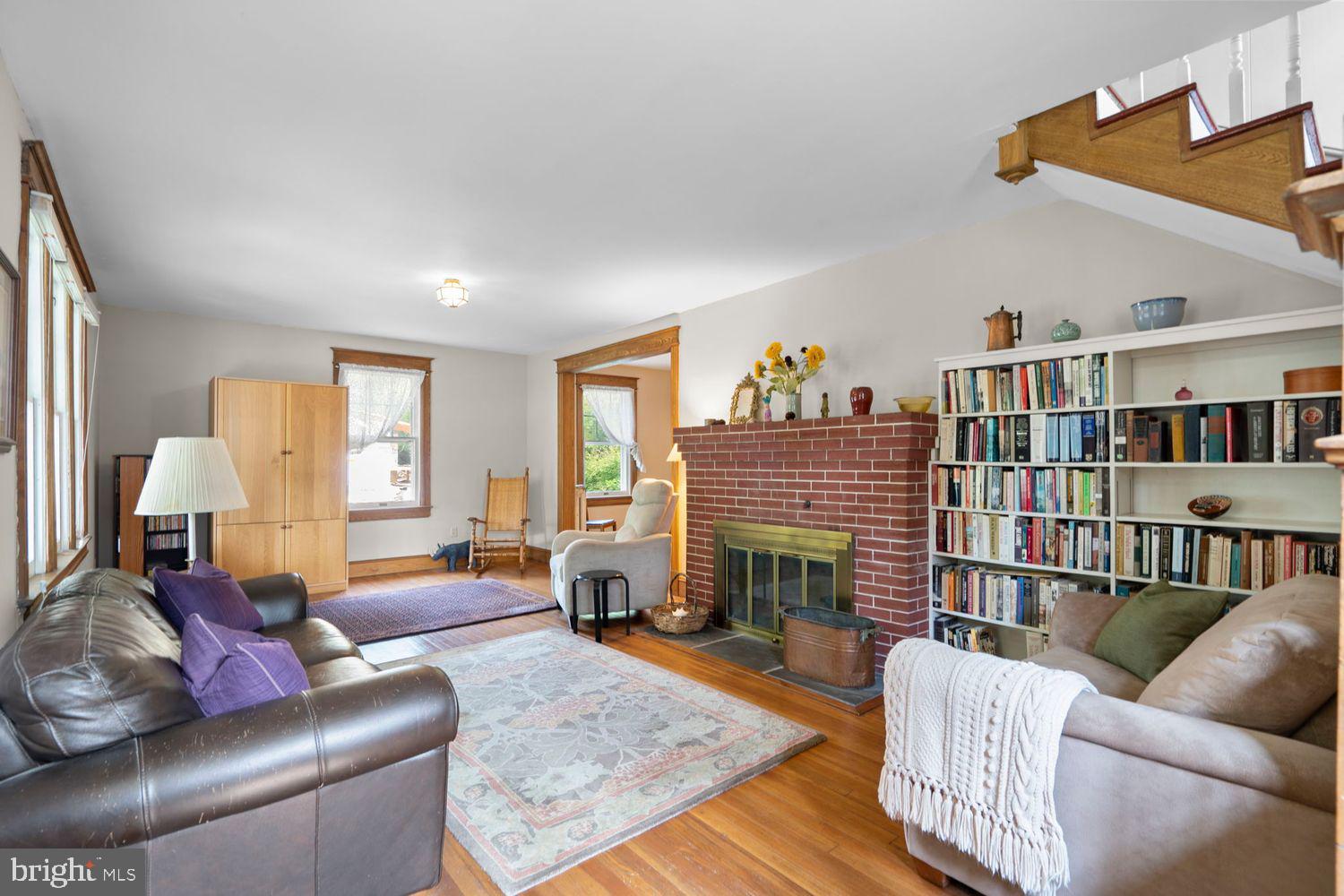 HYATTSVILLE - Residential