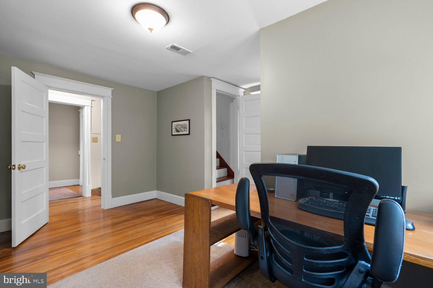HYATTSVILLE - Residential
