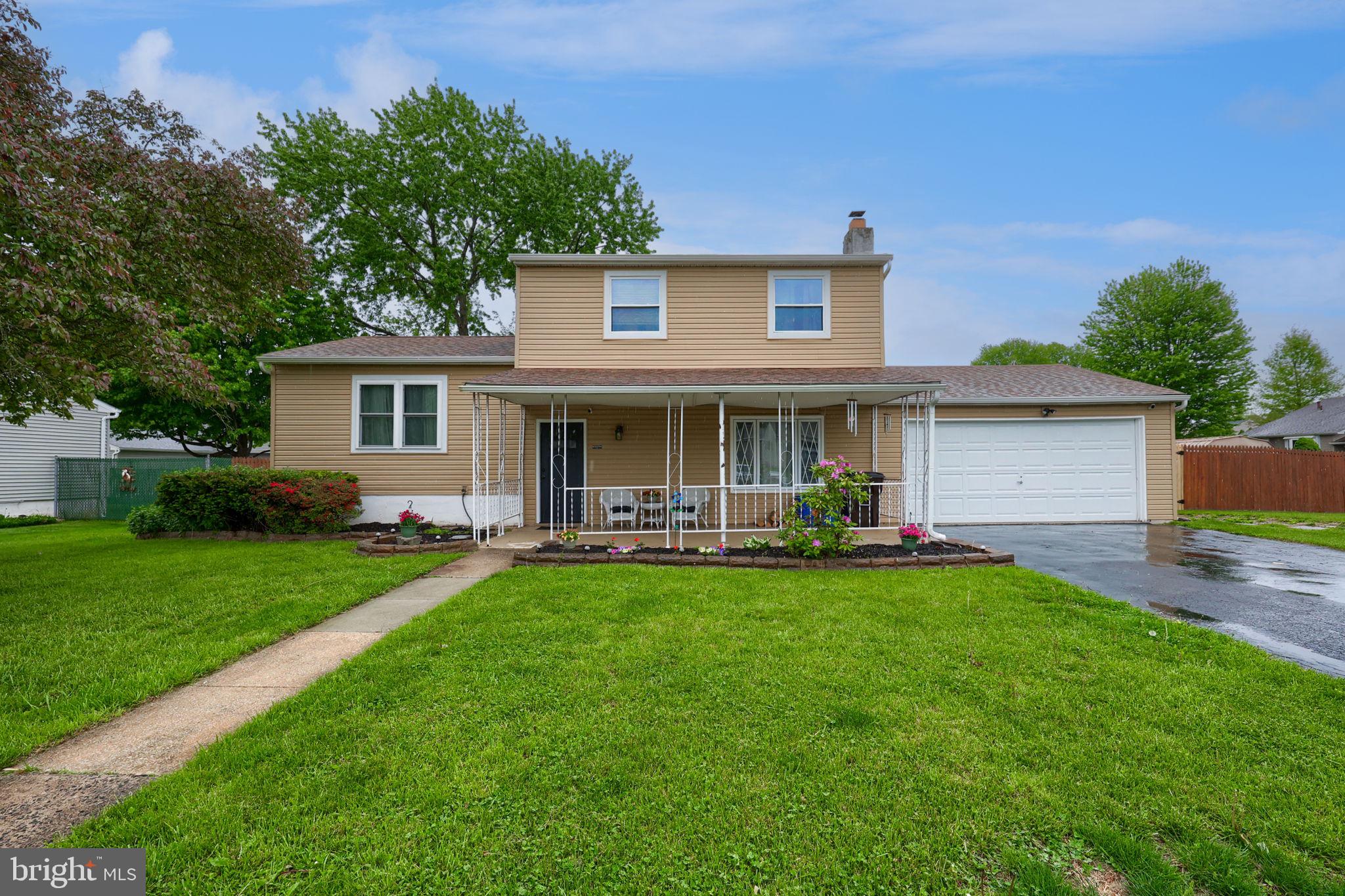 LORANE ORCHARD - Residential