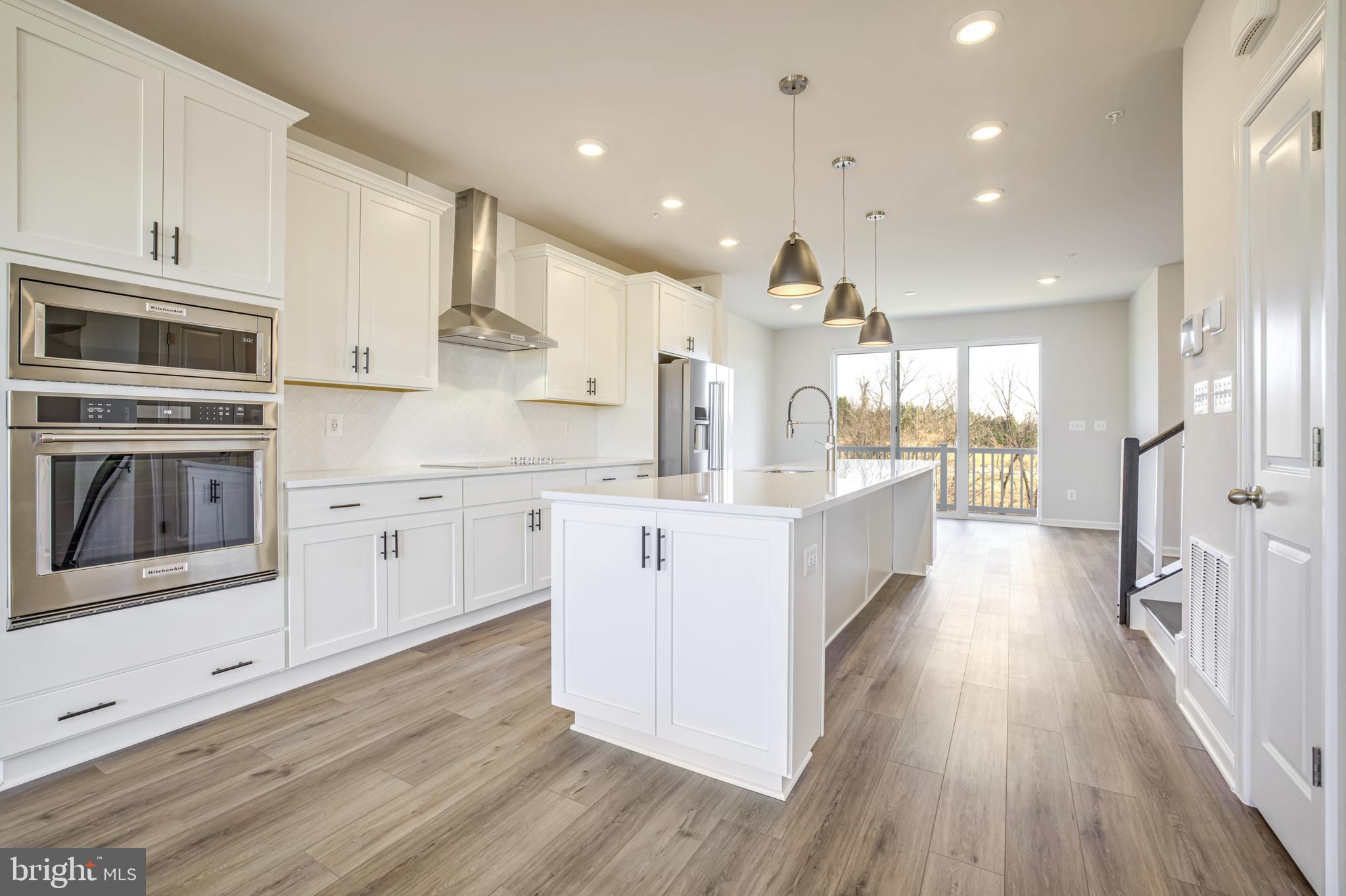 TUSCARORA CREEK - Residential