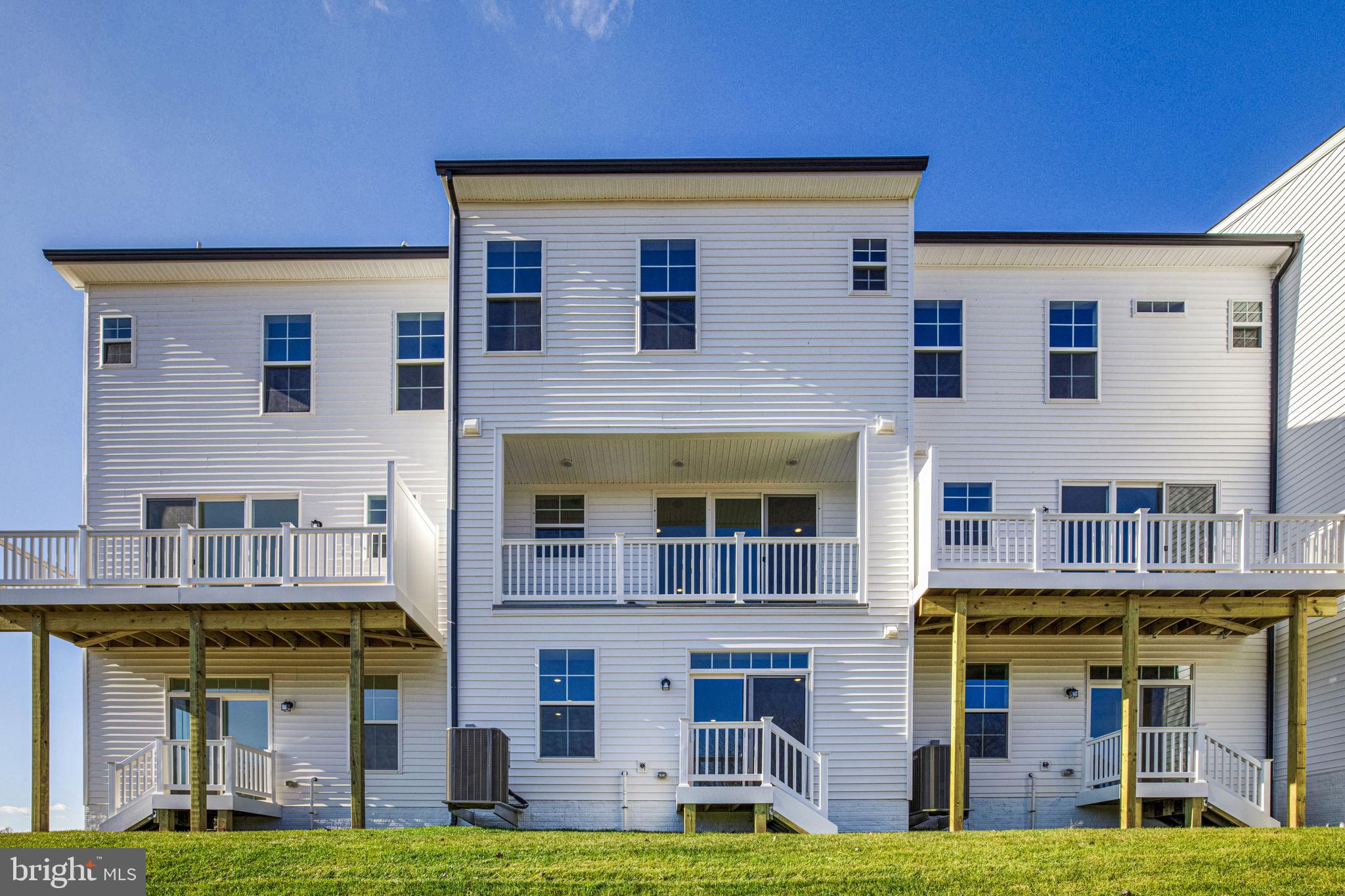 TUSCARORA CREEK - Residential