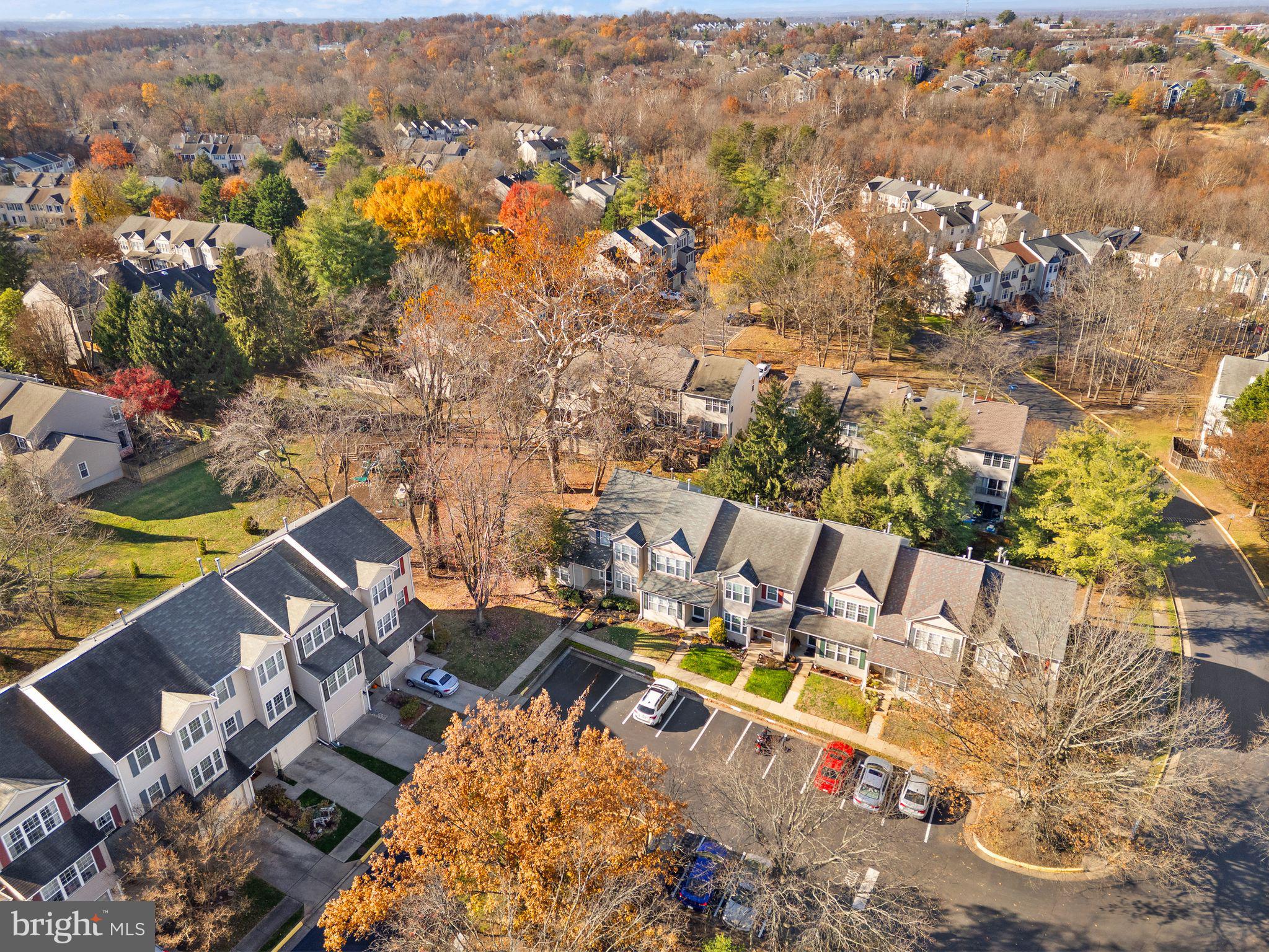 CENTREVILLE GREEN - Residential