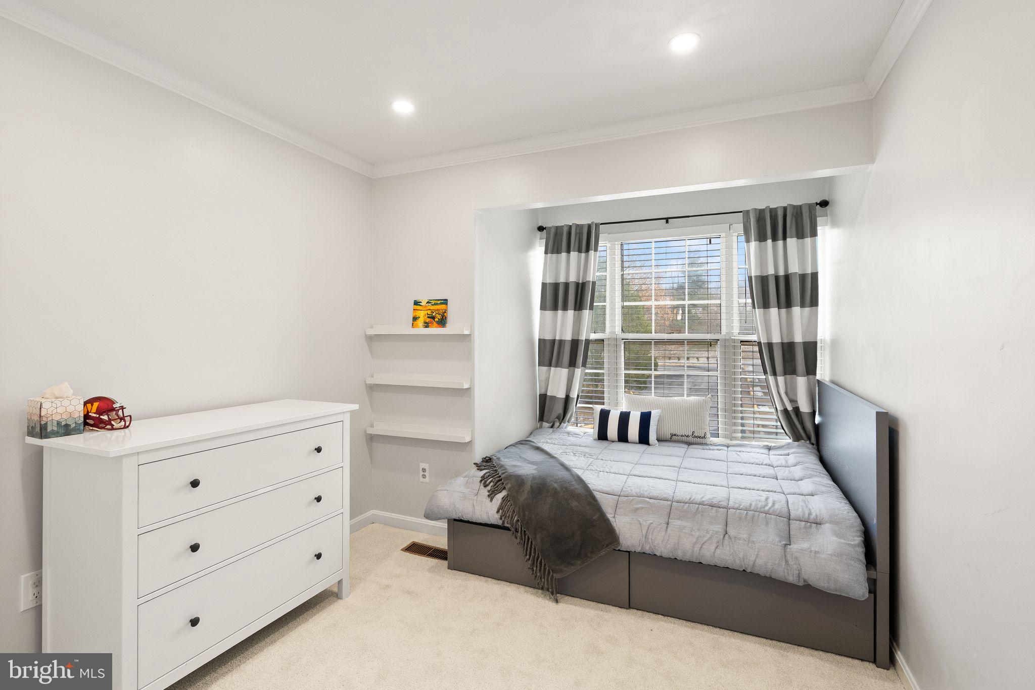 CENTREVILLE GREEN - Residential