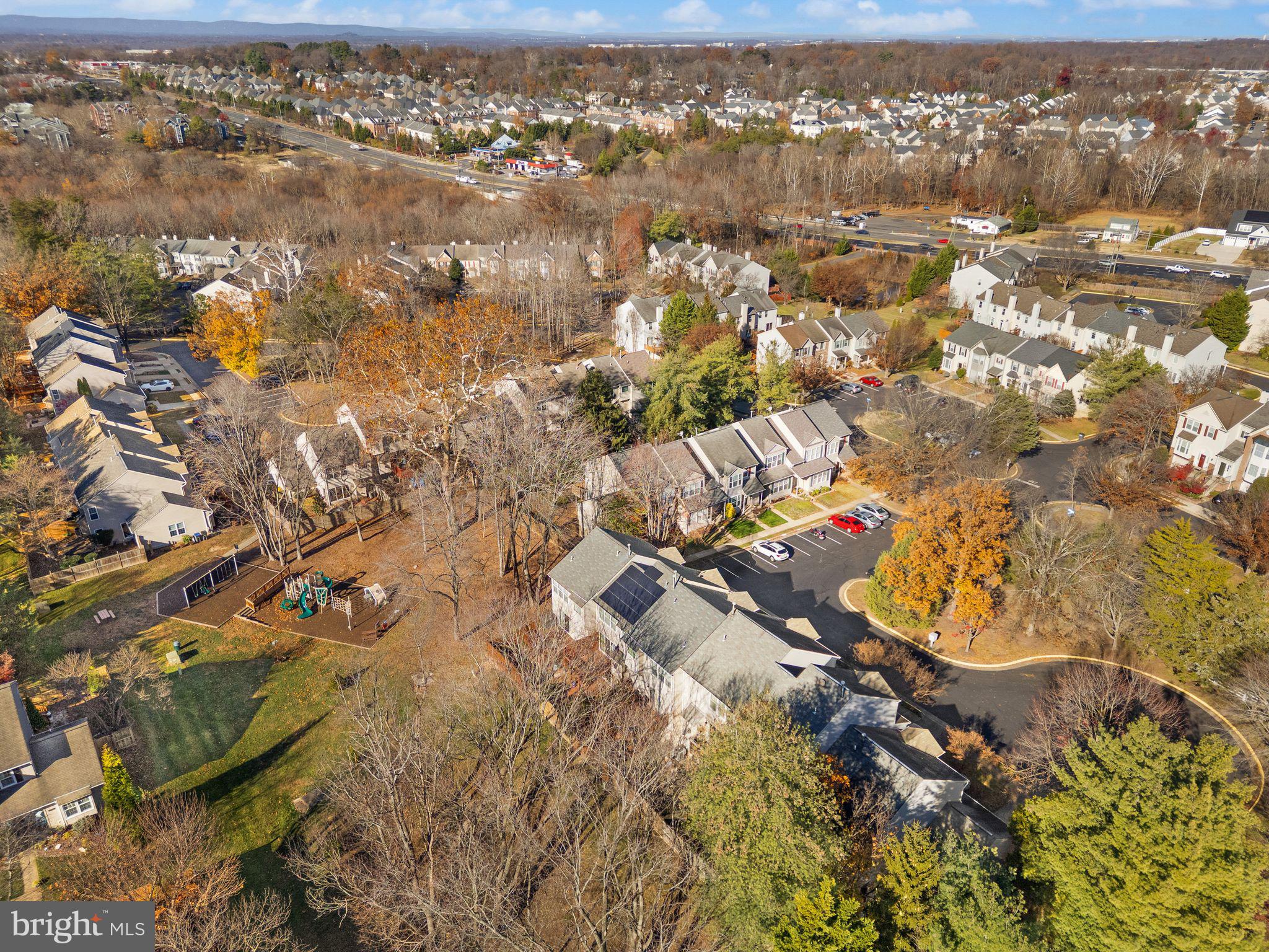 CENTREVILLE GREEN - Residential