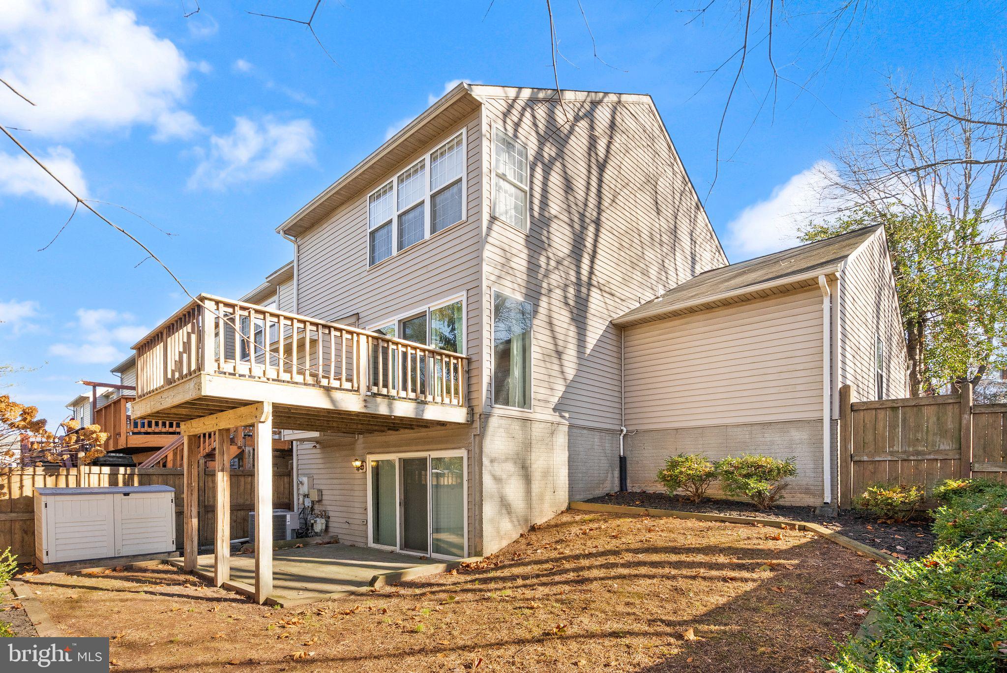 CENTREVILLE GREEN - Residential