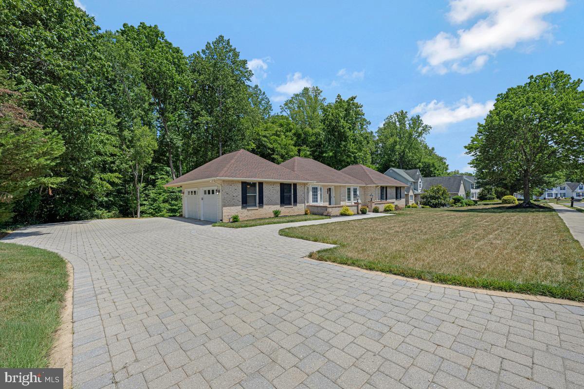 KINGS GRANT LA PLATA - Residential