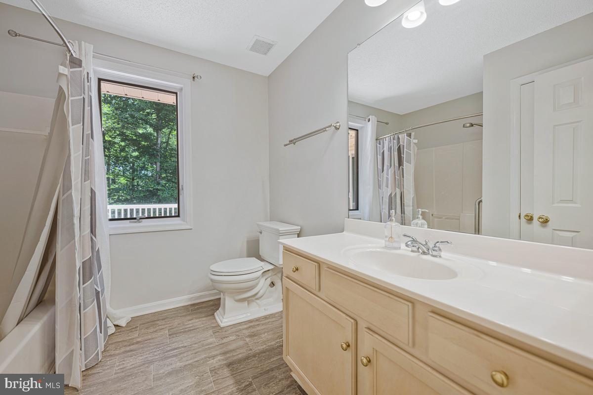 KINGS GRANT LA PLATA - Residential