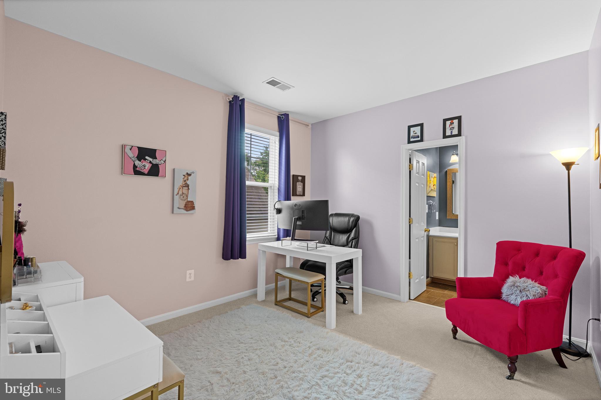 LAKE POINT ROUND HILL - Residential