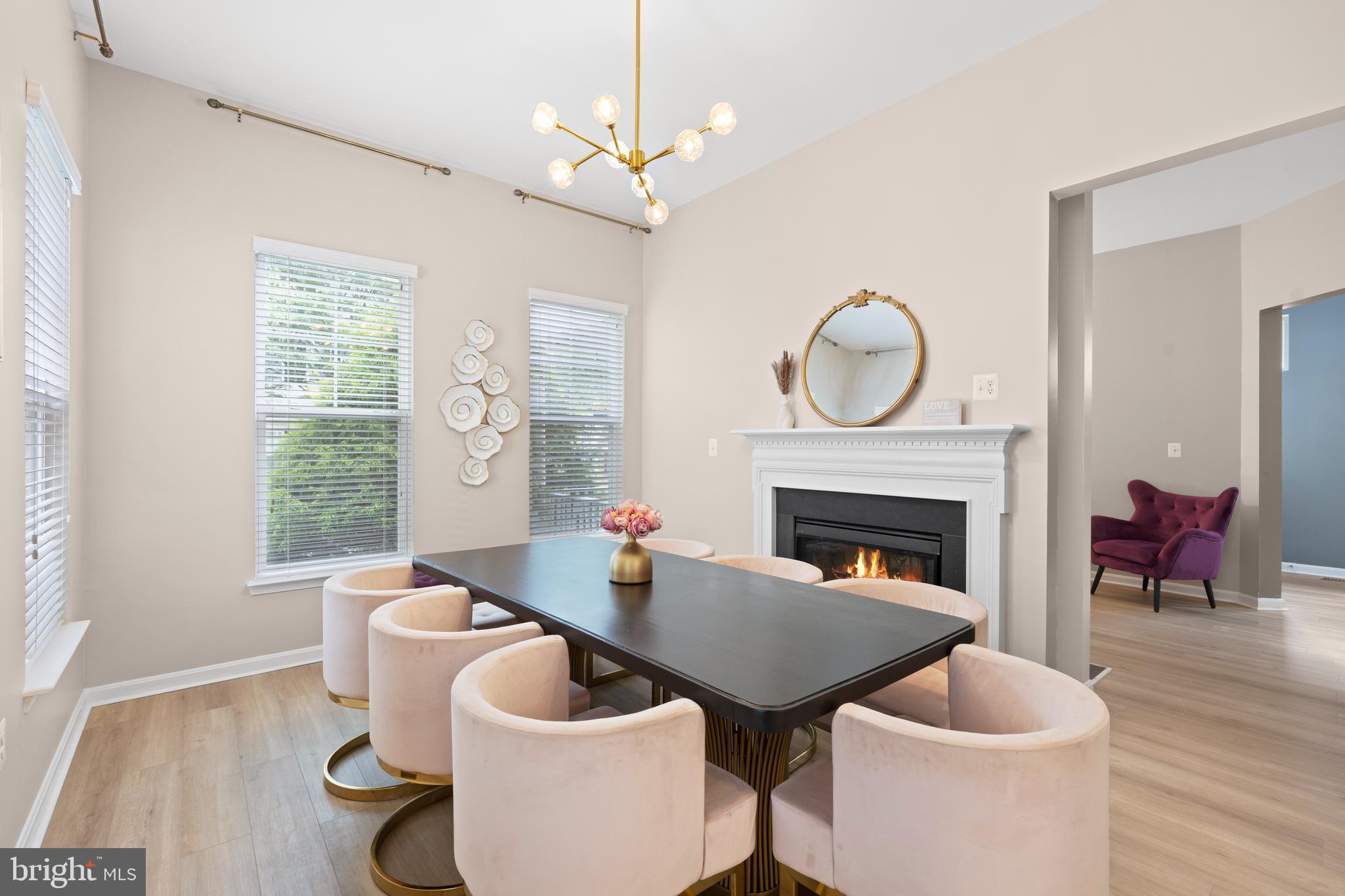 LAKE POINT ROUND HILL - Residential