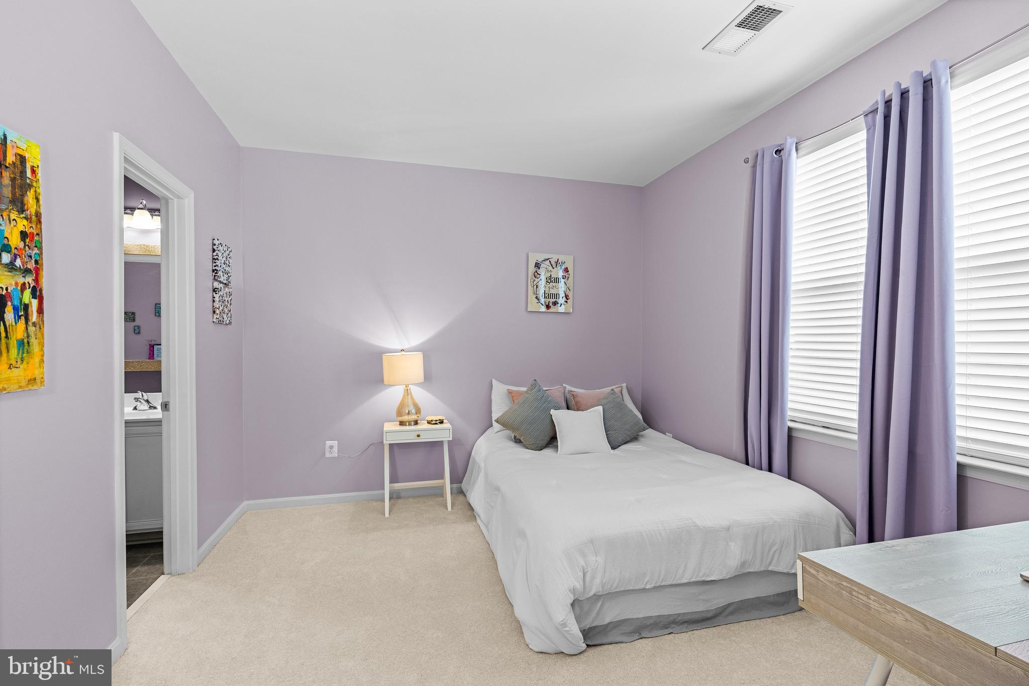LAKE POINT ROUND HILL - Residential