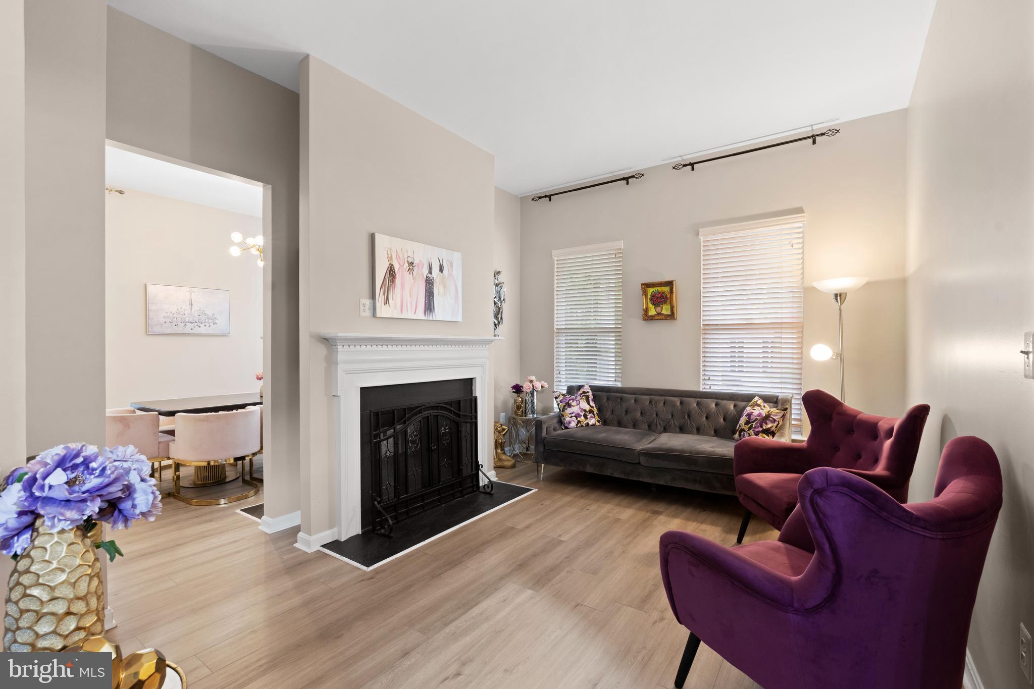 LAKE POINT ROUND HILL - Residential